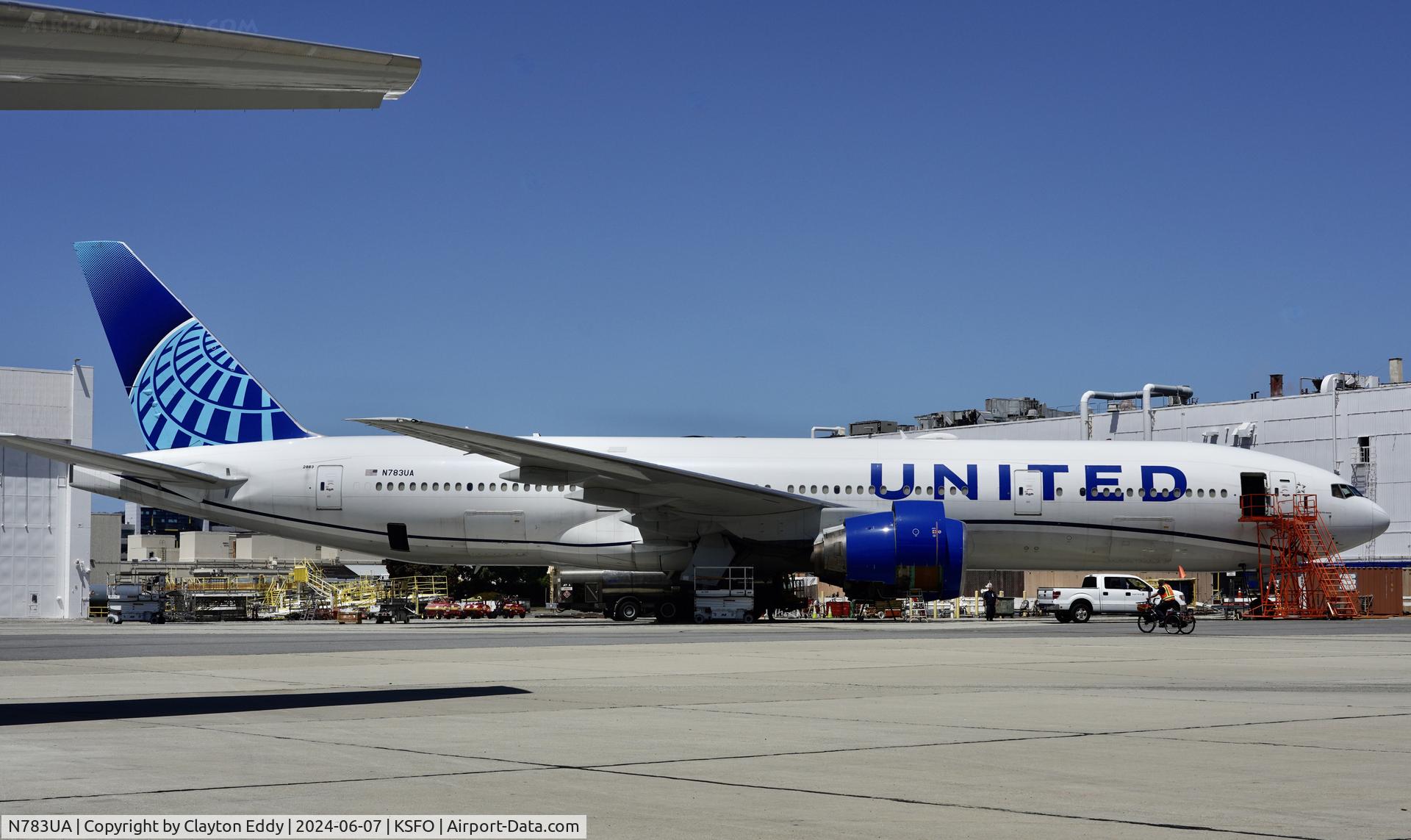N783UA, 1997 Boeing 777-222/ER C/N 26950, SFO 2024.