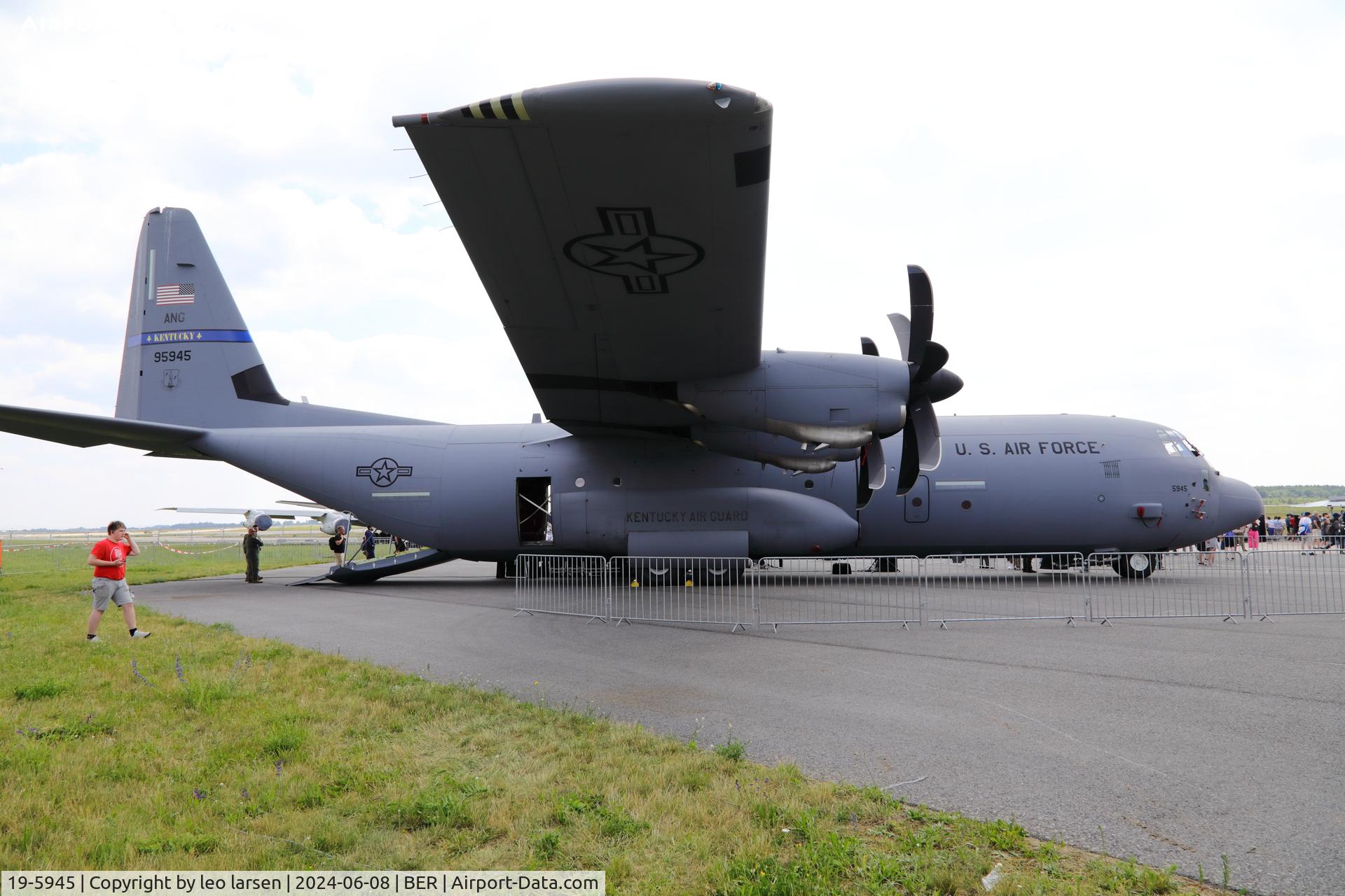 19-5945, 2022 Lockheed Martin C-130J-30 Super Hercules C/N 5945, Berlin ILA 8.6.2024