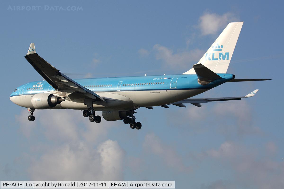 PH-AOF, 2006 Airbus A330-203 C/N 801, at eham