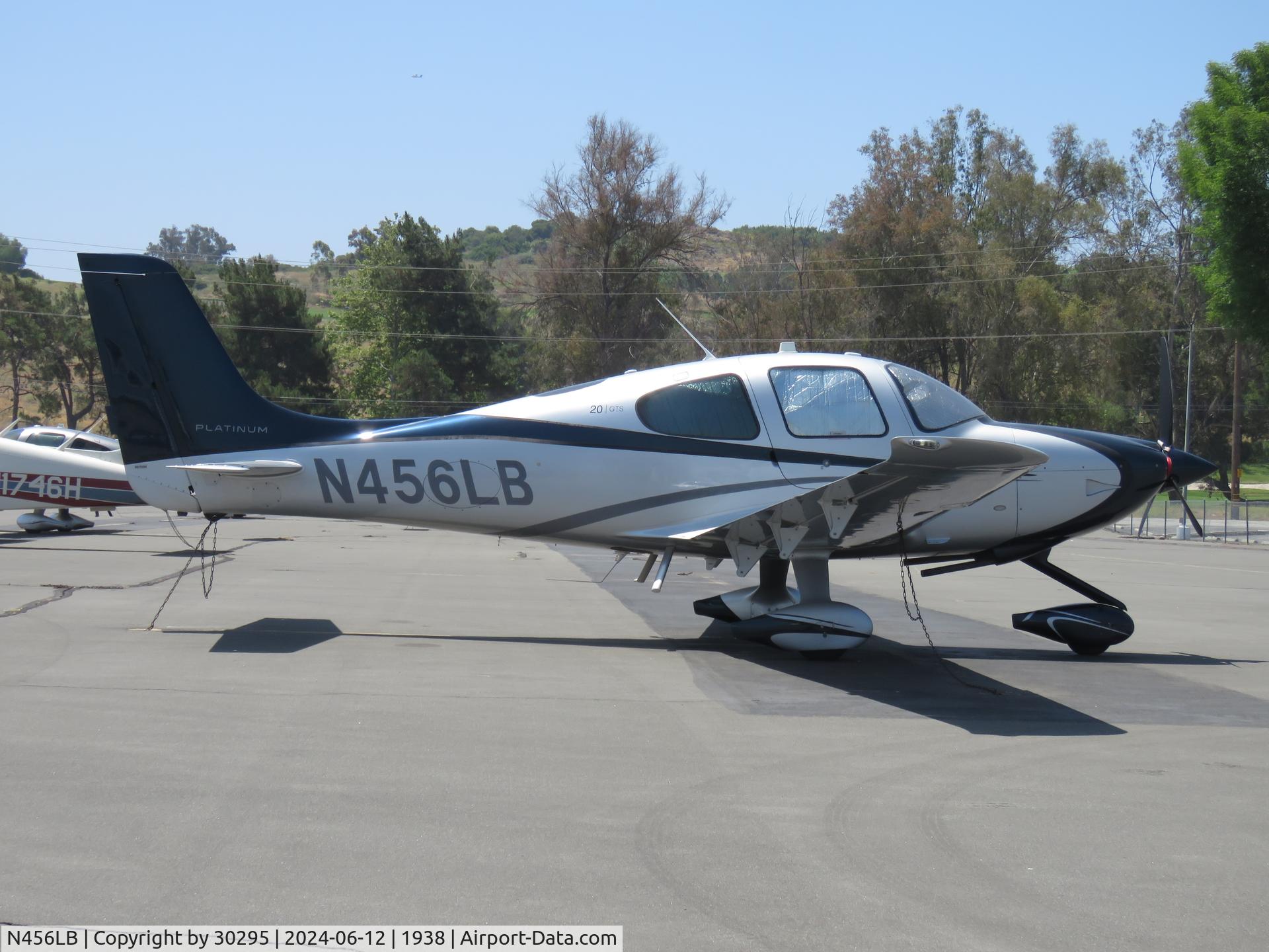 N456LB, 2014 Cirrus SR20 C/N 2256, Parked