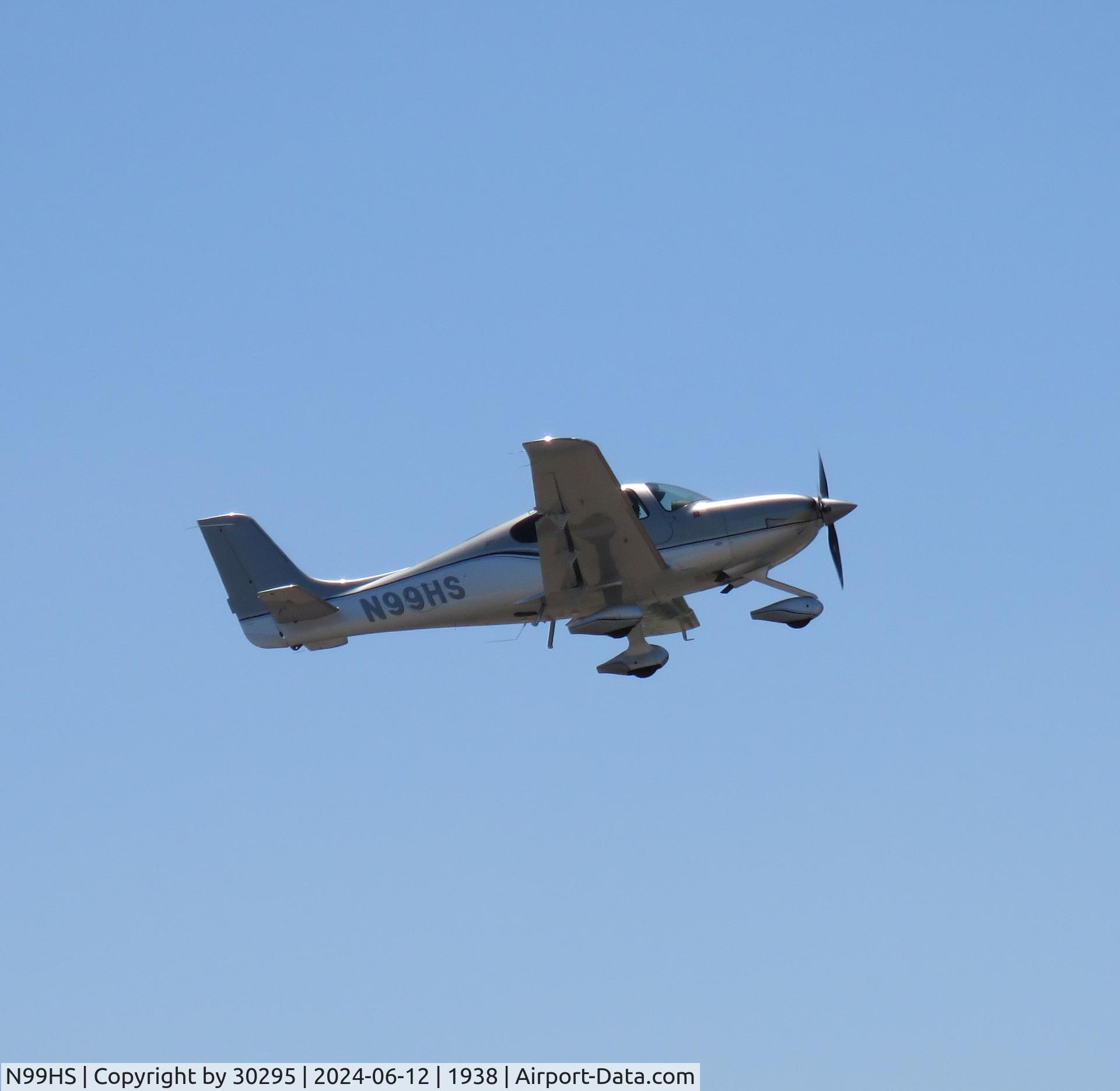 N99HS, 2019 Cirrus SR22T C/N 1909, Westbound