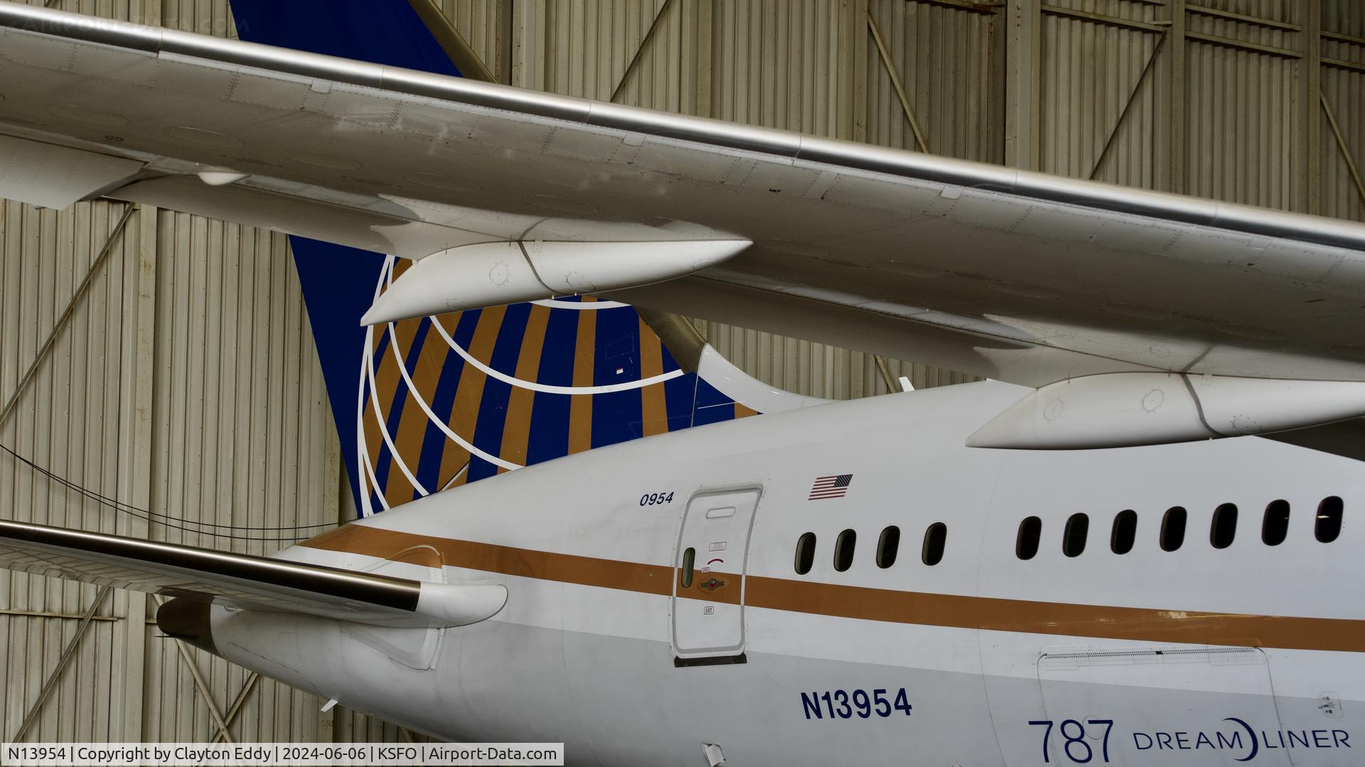 N13954, 2015 Boeing 787-9 Dreamliner C/N 36405, SFO 2024.