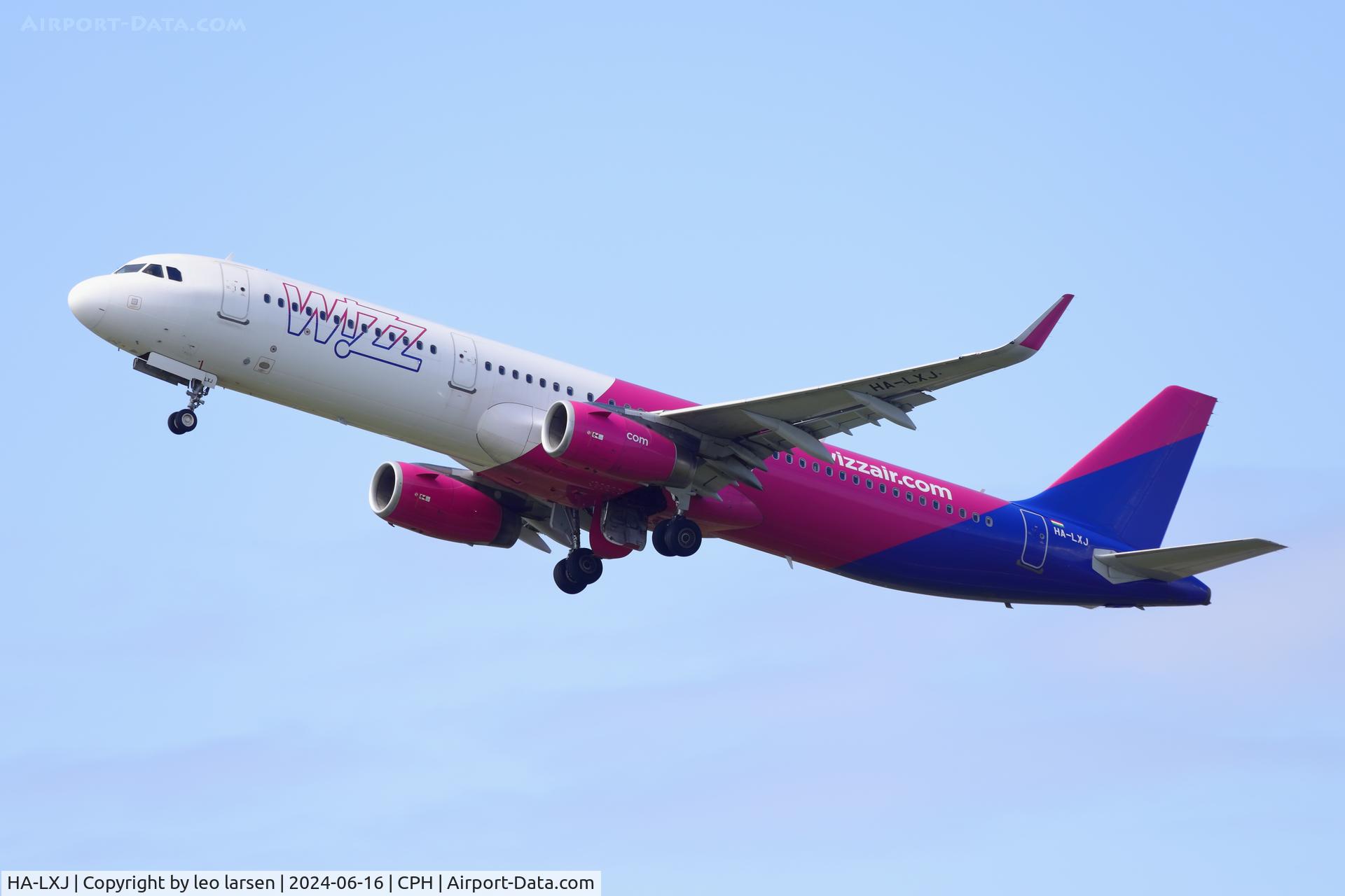 HA-LXJ, 2016 Airbus A321-231 C/N 7316, Copenhagen 16.6.2024