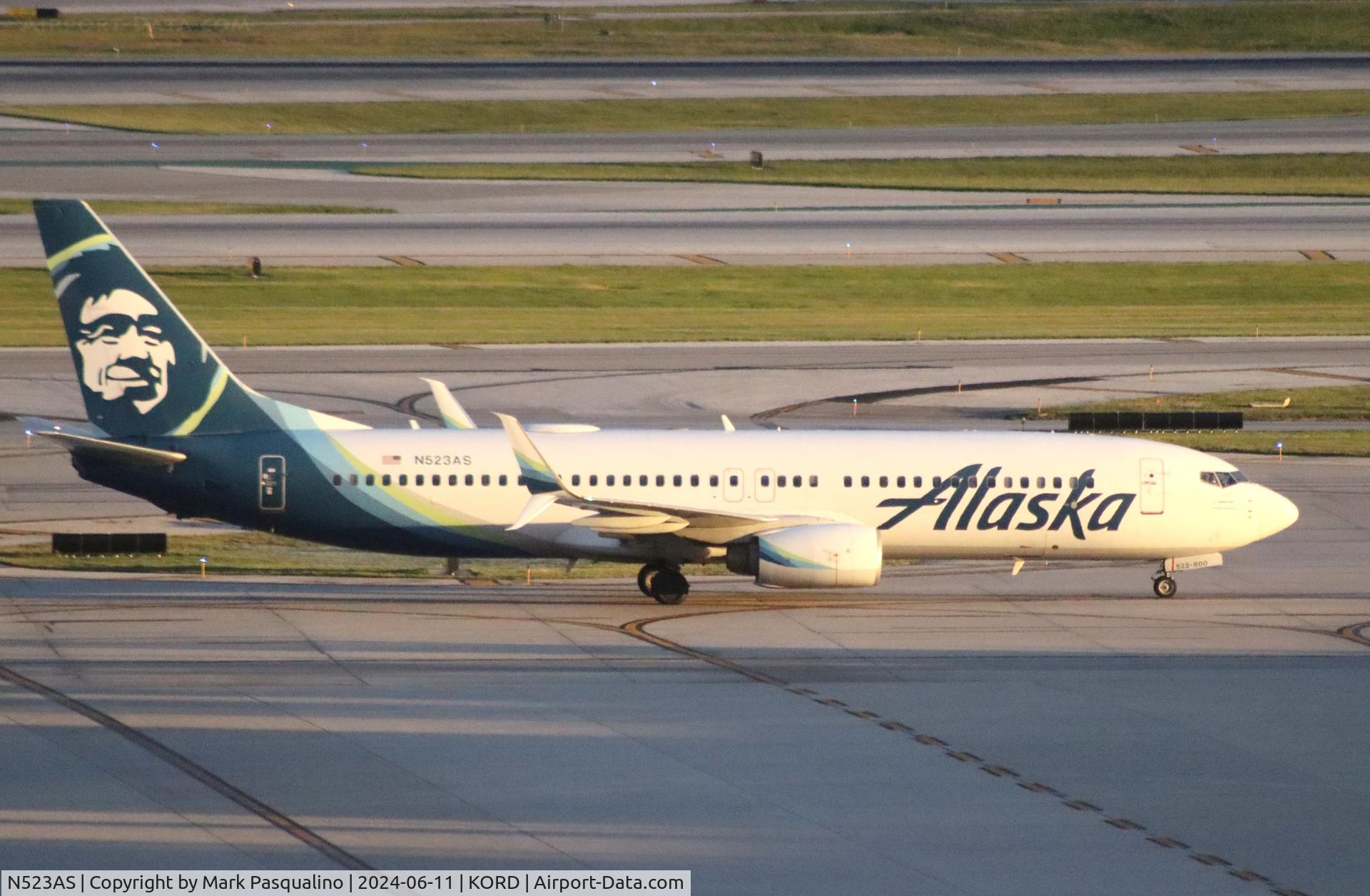 N523AS, 2009 Boeing 737-890 C/N 35194, Boeing 737-890