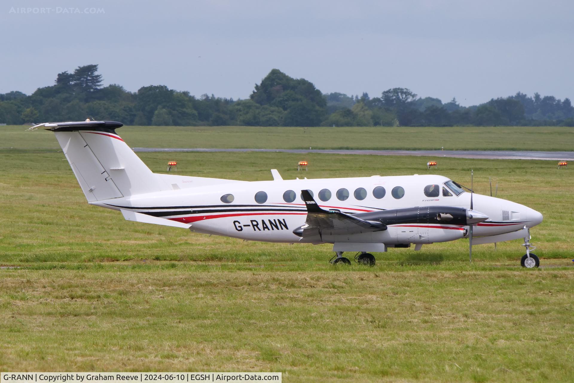G-RANN, 2013 Beech B300 King Air King Air C/N FL-899, Departing from Norwich.