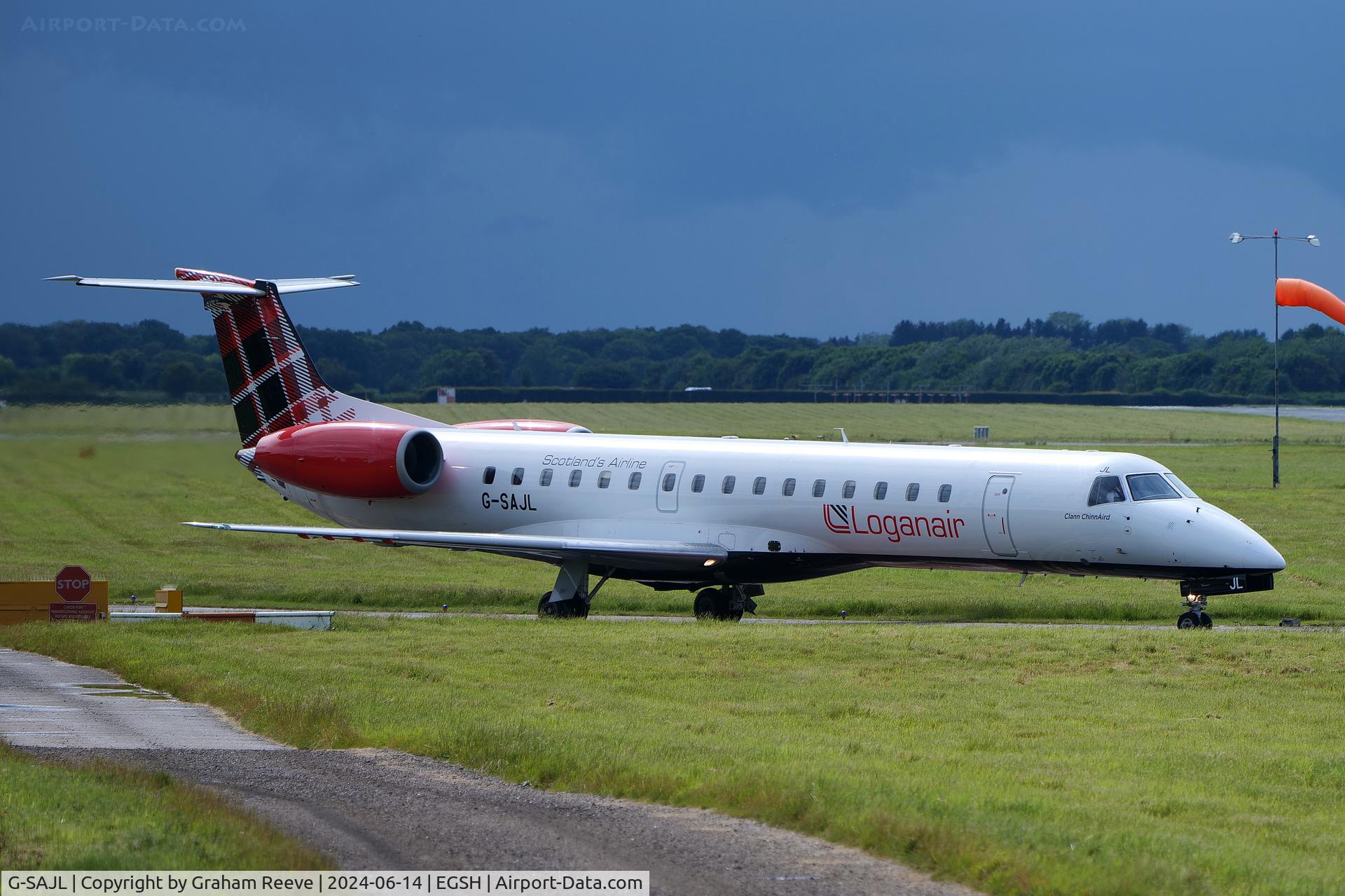 G-SAJL, 1999 Embraer EMB-145EP (ERJ-145EP) C/N 145136, Departing from Norwich.