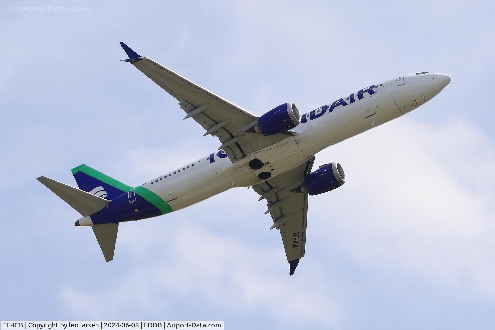 TF-ICB, 2019 Boeing 737-9 MAX C/N 44568, Berlin 8.6.2024