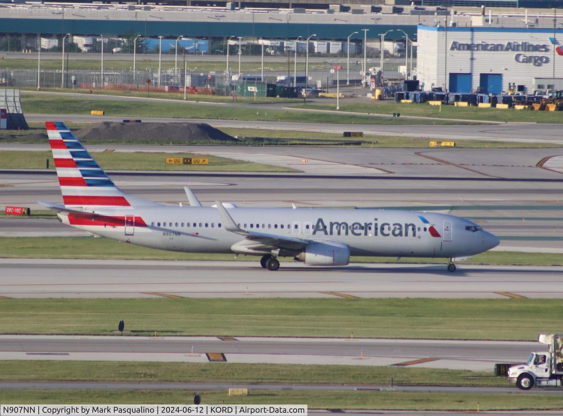 N907NN, 2013 Boeing 737-823 C/N 31158, Boeing 737-823