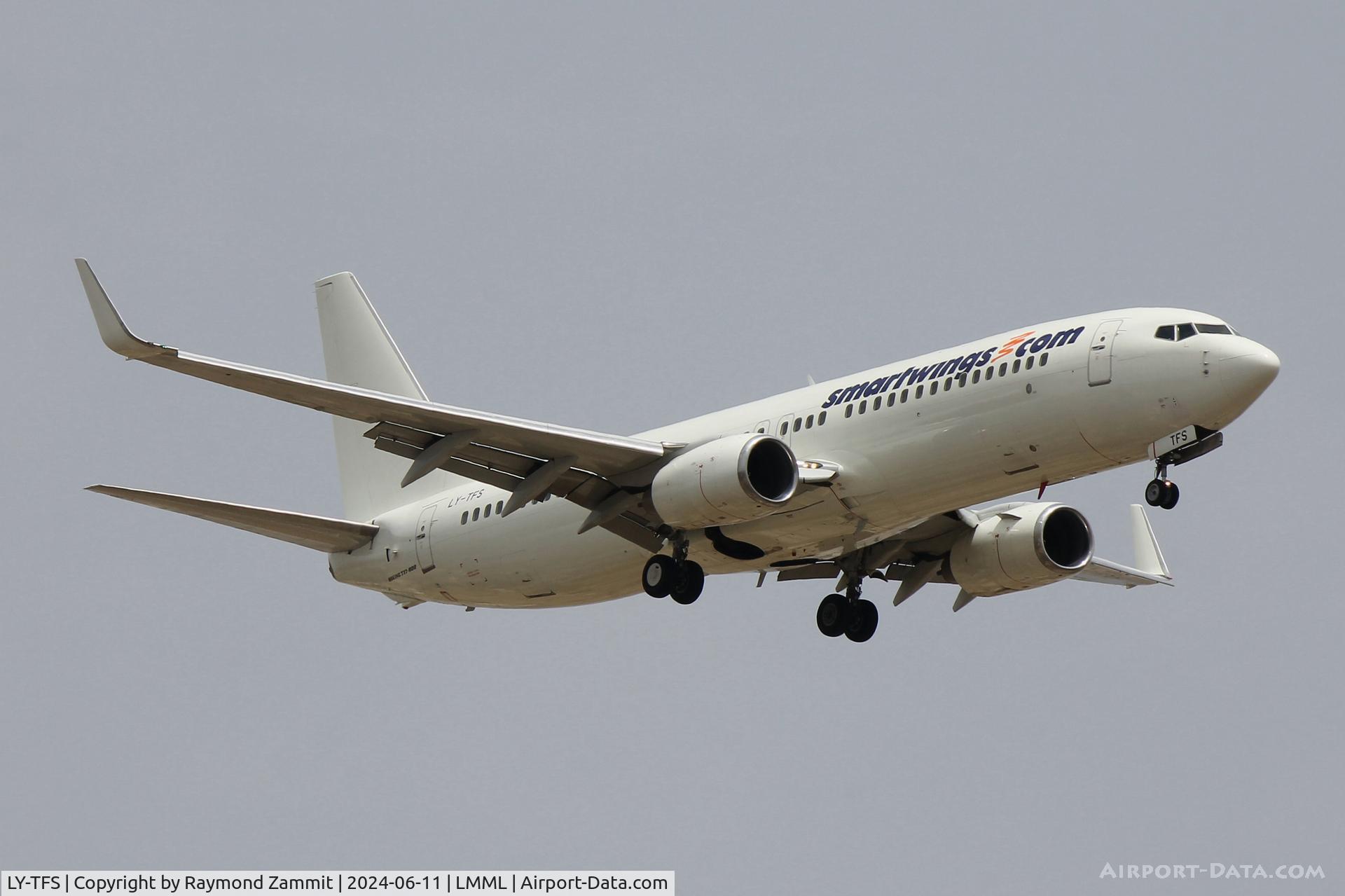 LY-TFS, 2008 Boeing 737-86J C/N 37741, B737-800 LY-TFS SmartWings