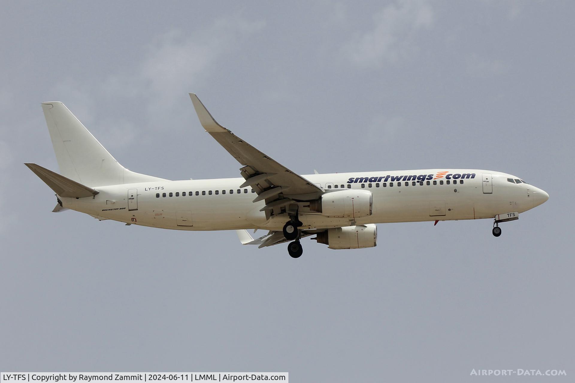 LY-TFS, 2008 Boeing 737-86J C/N 37741, B737-800 LY-TFS SmartWings