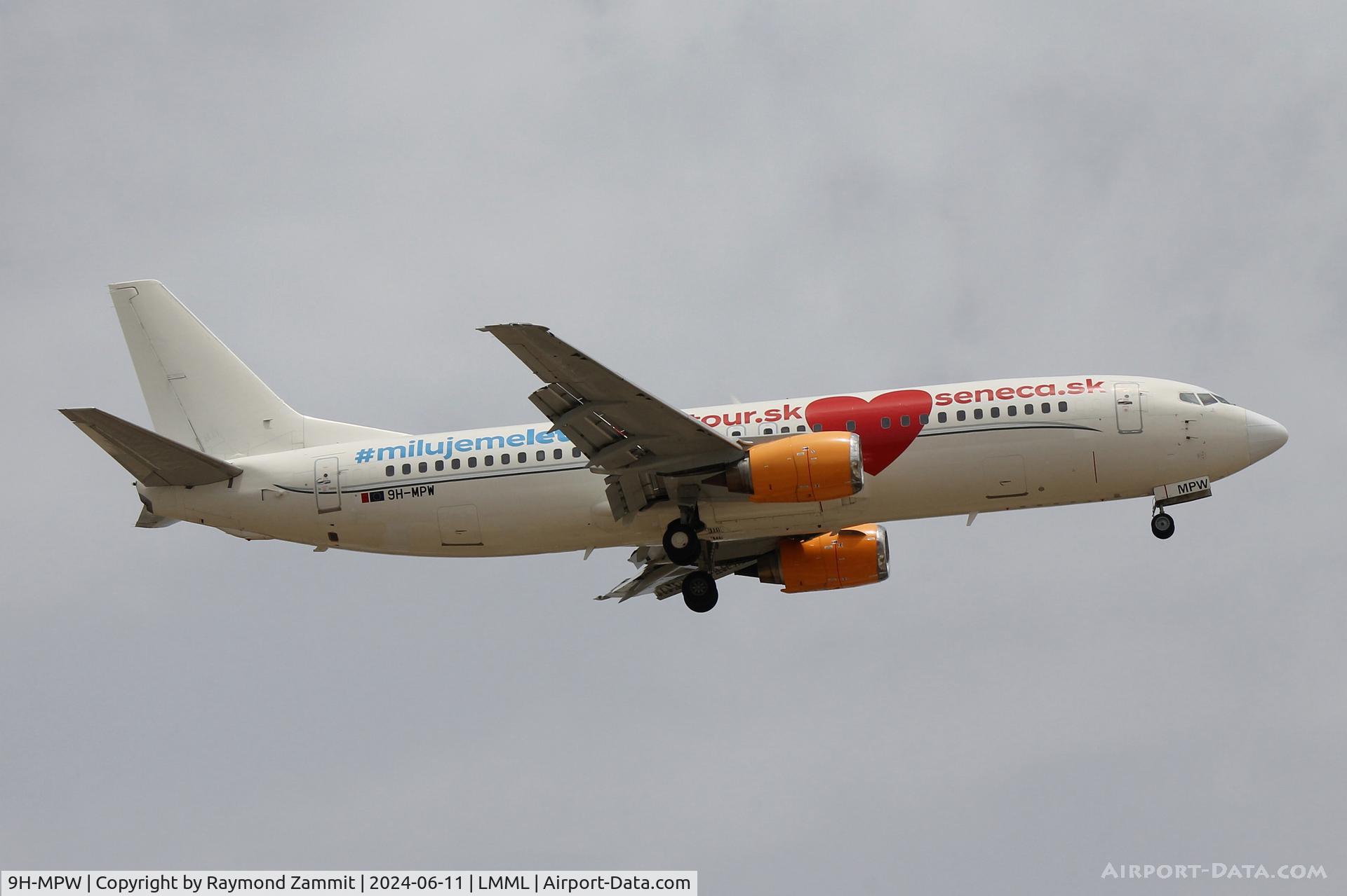 9H-MPW, 1991 Boeing 737-484 C/N 25417, B737-400 9H-MPW Air Horizont