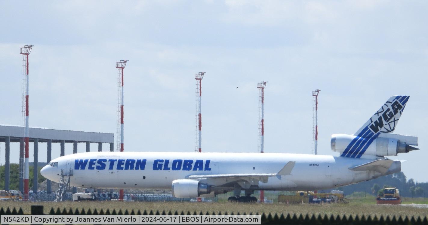 N542KD, McDonnell Douglas MD-11 C/N 48542, Ostend