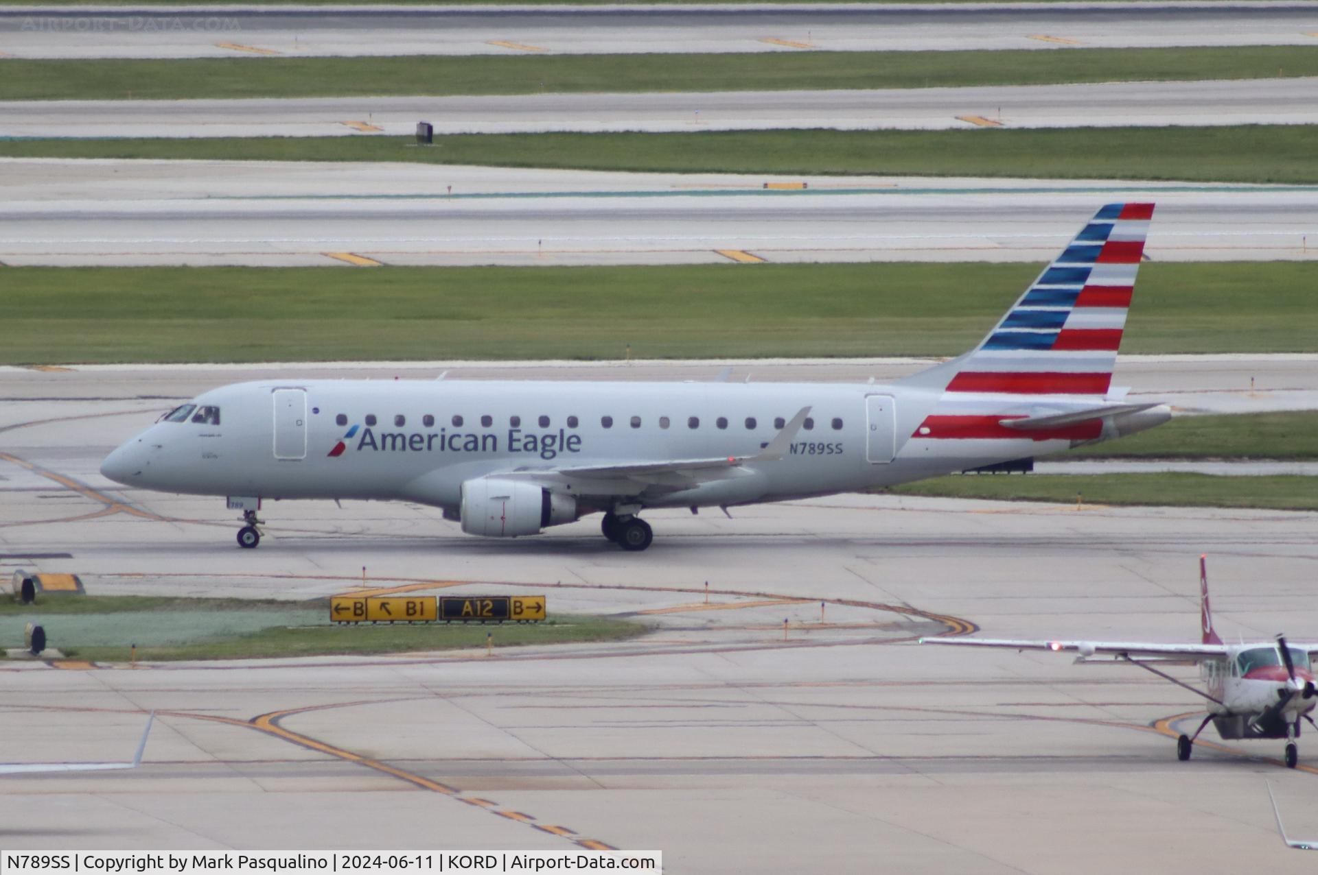 N789SS, 2005 Embraer 170SE (ERJ-170-100SE) C/N 17000060, ERJ-170-100SE
