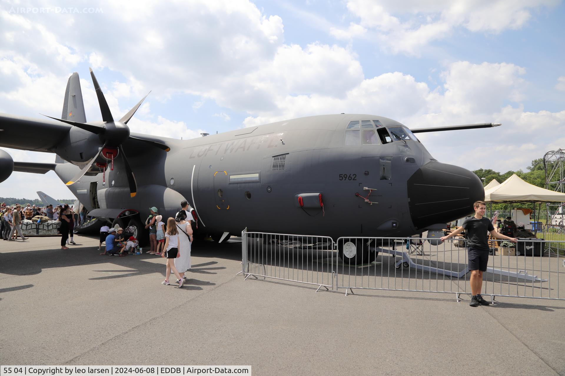 55 04, 2023 Lockheed Martin KC-130J Super Hercules Hercules C/N 382-5962, Berlin ILA 8.6.2024
