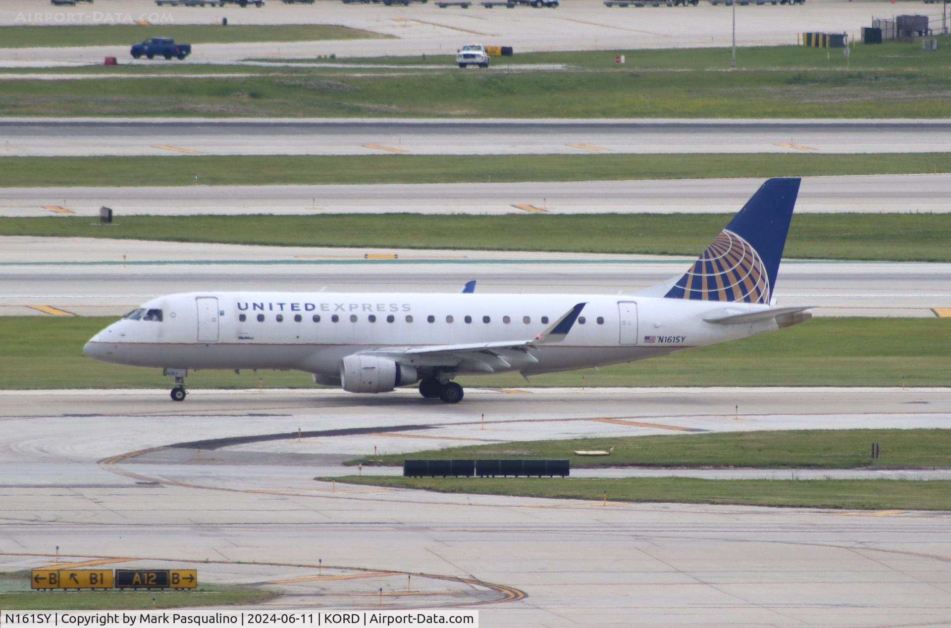 N161SY, 2016 Embraer 175LR (ERJ-170-200LR) C/N 17000569, ERJ-170-200LR