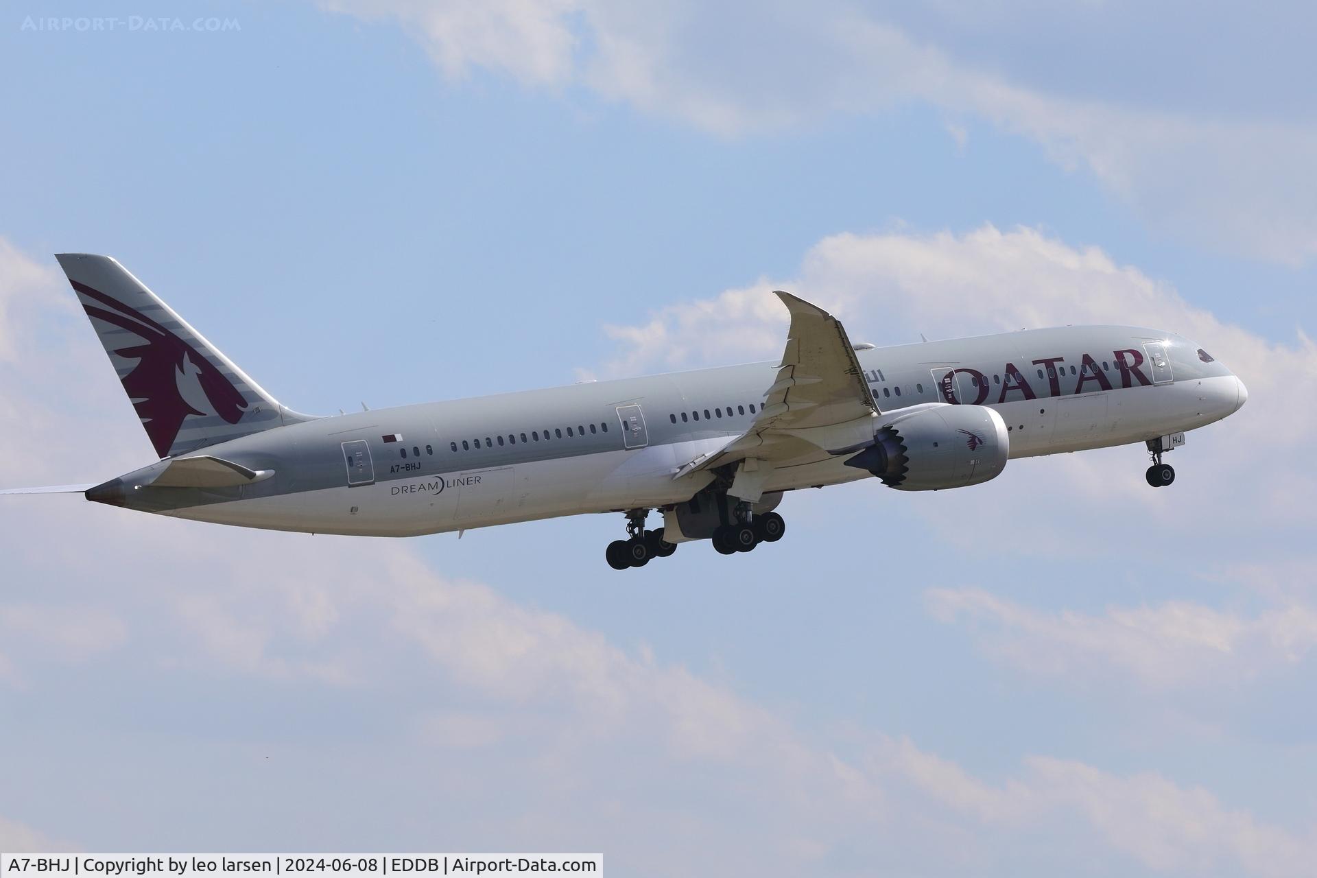 A7-BHJ, 2022 Boieng B-787-9 Dreamliner C/N 64212, Berlin 8.6.2024