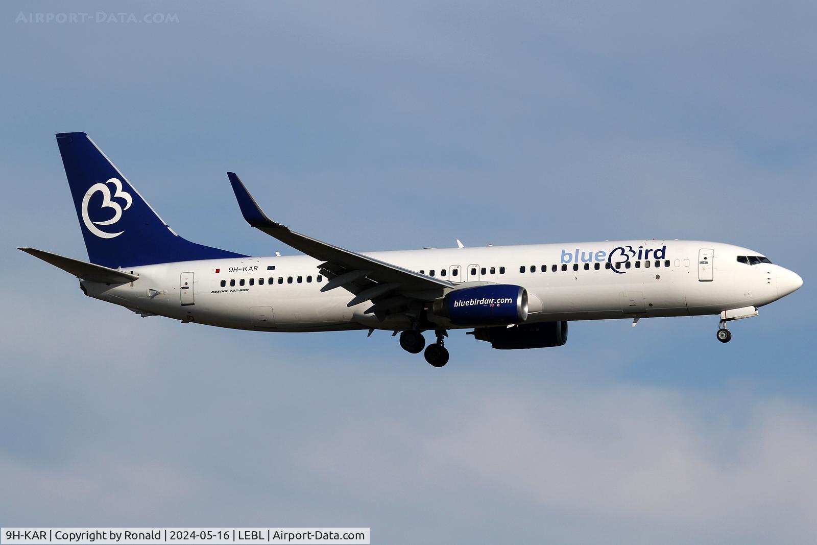 9H-KAR, Boeing 737-86J(WL) C/N 36884 / 3732, at bcn