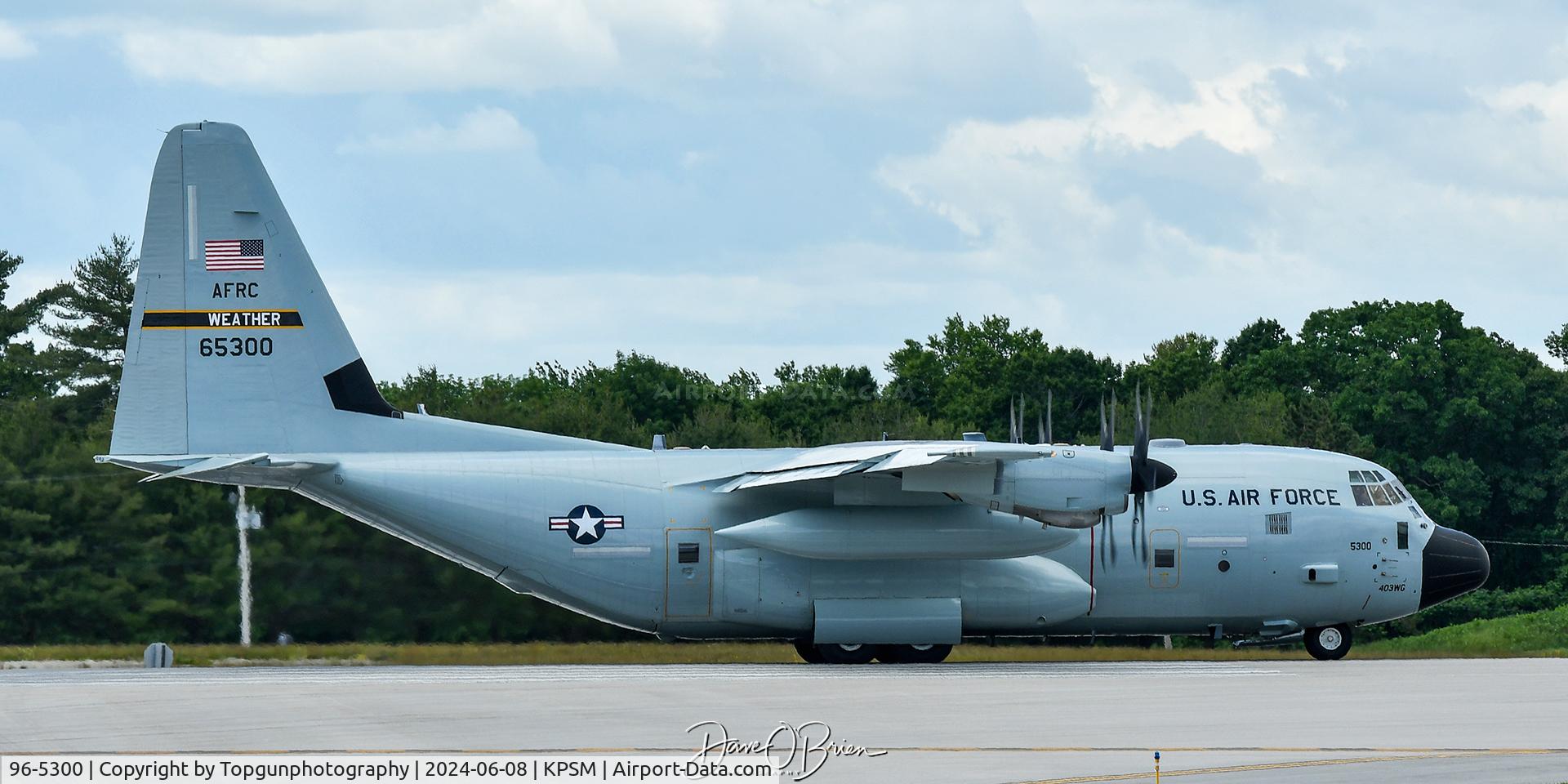 96-5300, 1996 Lockheed Martin WC-130J Hercules C/N 382-5451, CODY01 departing for home