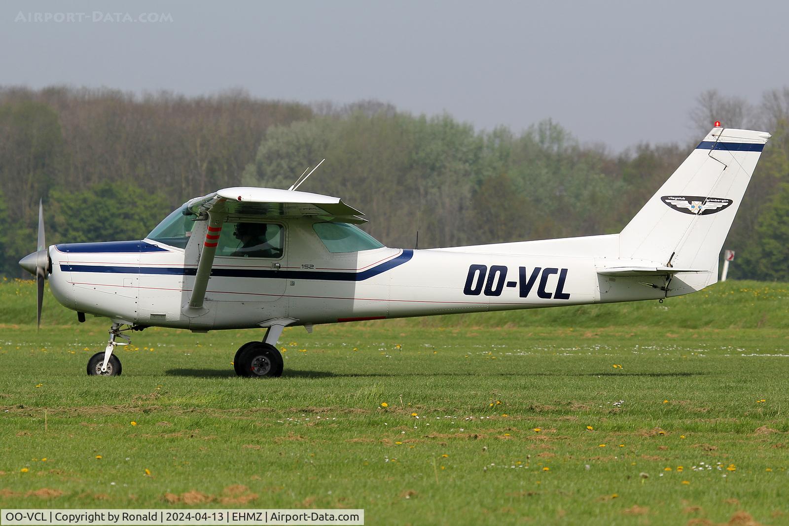 OO-VCL, 1987 Reims FA152 Aerobat C/N 0423, at ehmz