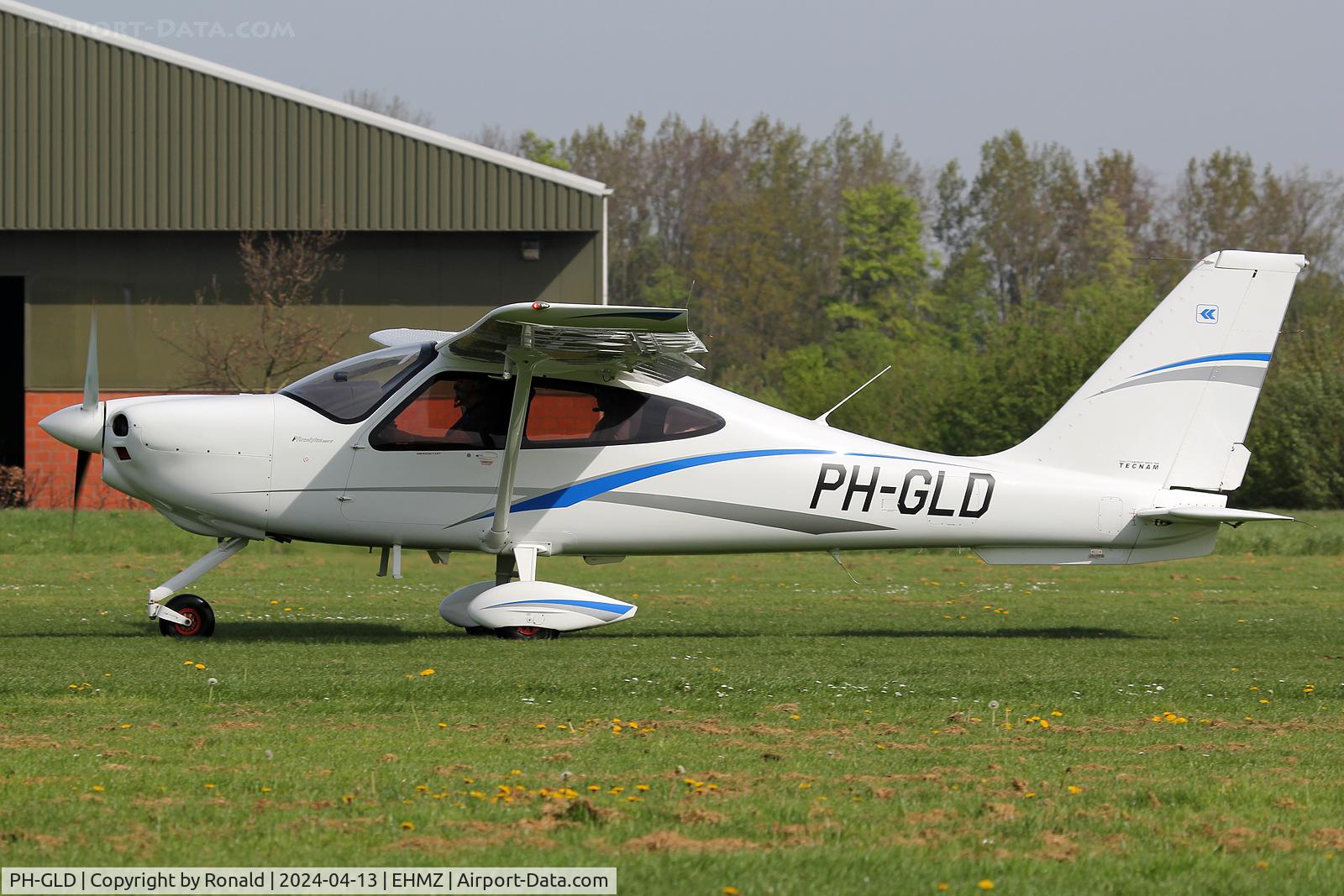 PH-GLD, 2021 Tecnam P-2010 Mk.II C/N 135, at ehmz