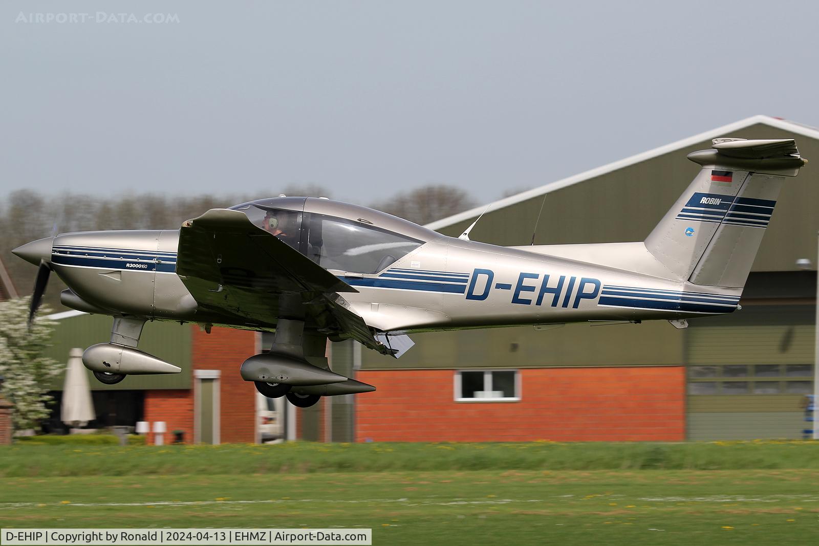 D-EHIP, 1989 Robin R-3000-160 C/N 138, at ehmz