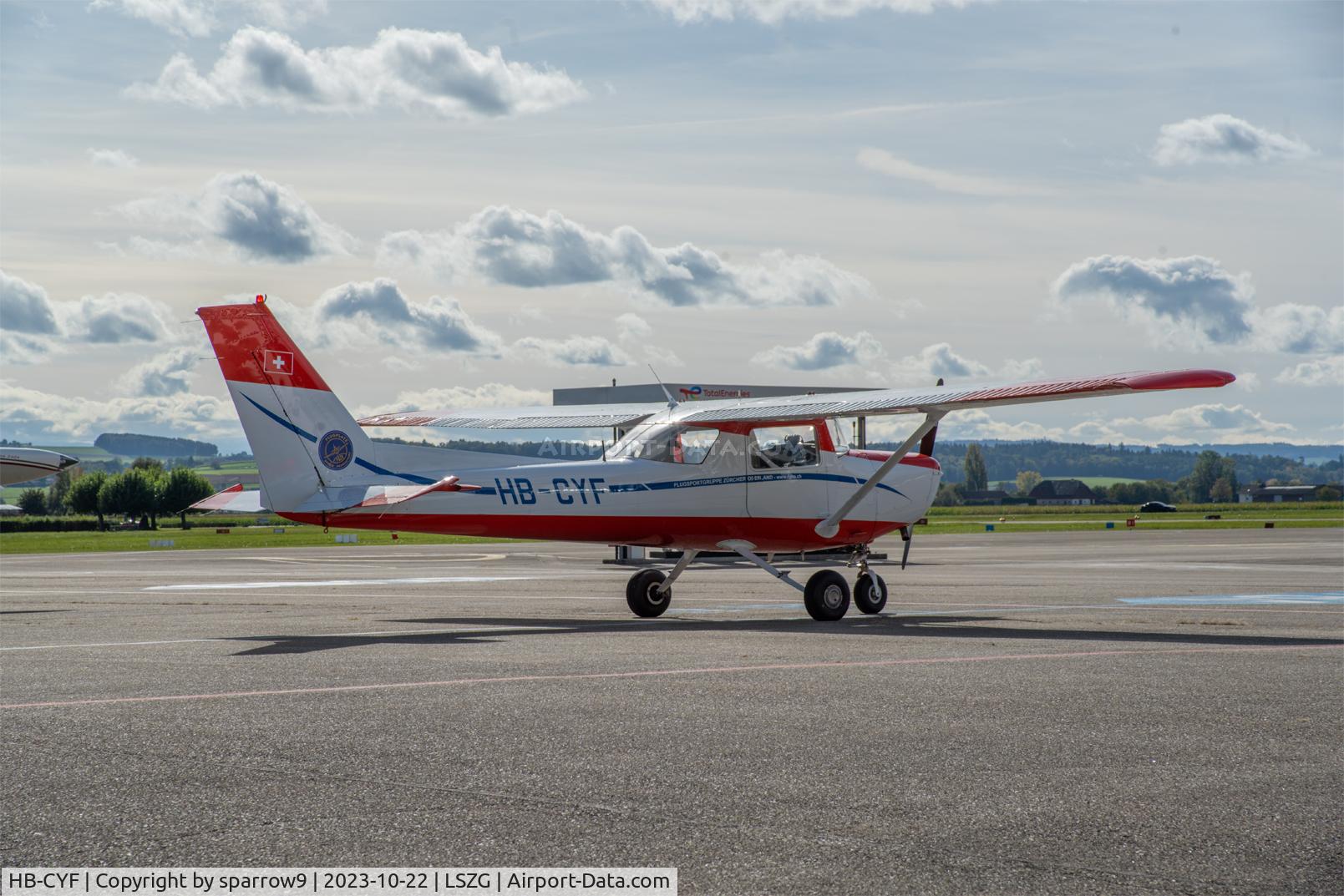 HB-CYF, 1980 Reims F152 C/N 1792, At Grenchen, with new paint-scheme