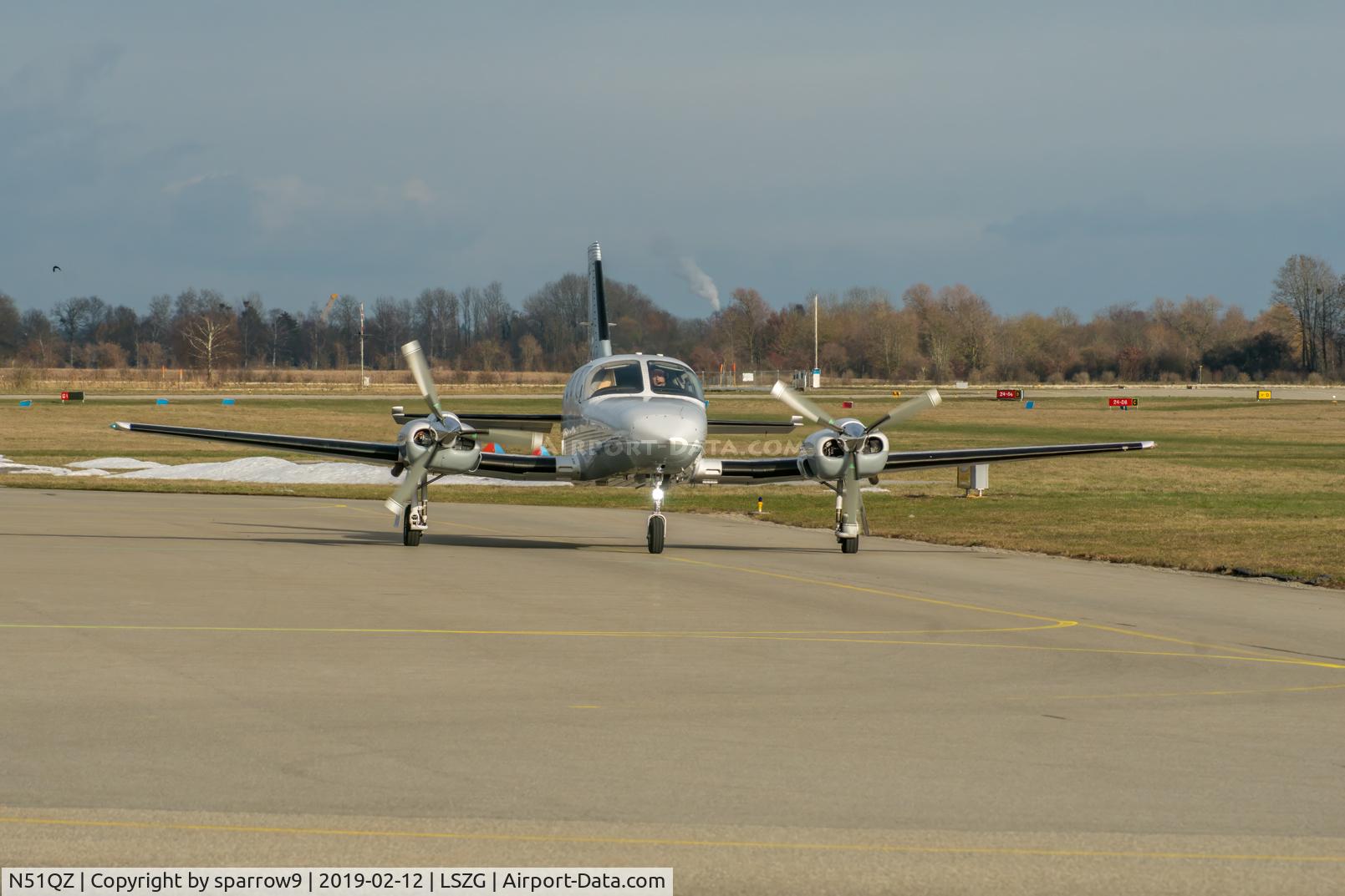 N51QZ, 1981 Cessna 421C Golden Eagle C/N 421C1237, Head-on at Granchen