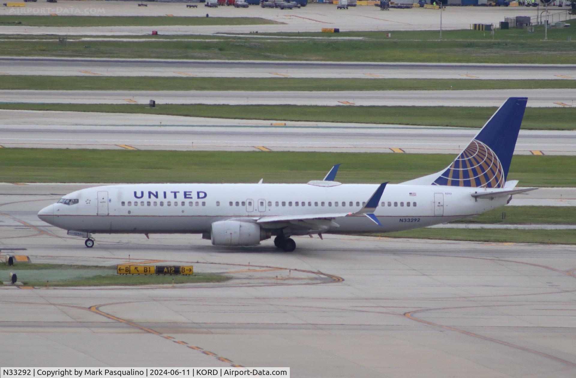 N33292, 2004 Boeing 737-824 C/N 33455, Boeing 737-824