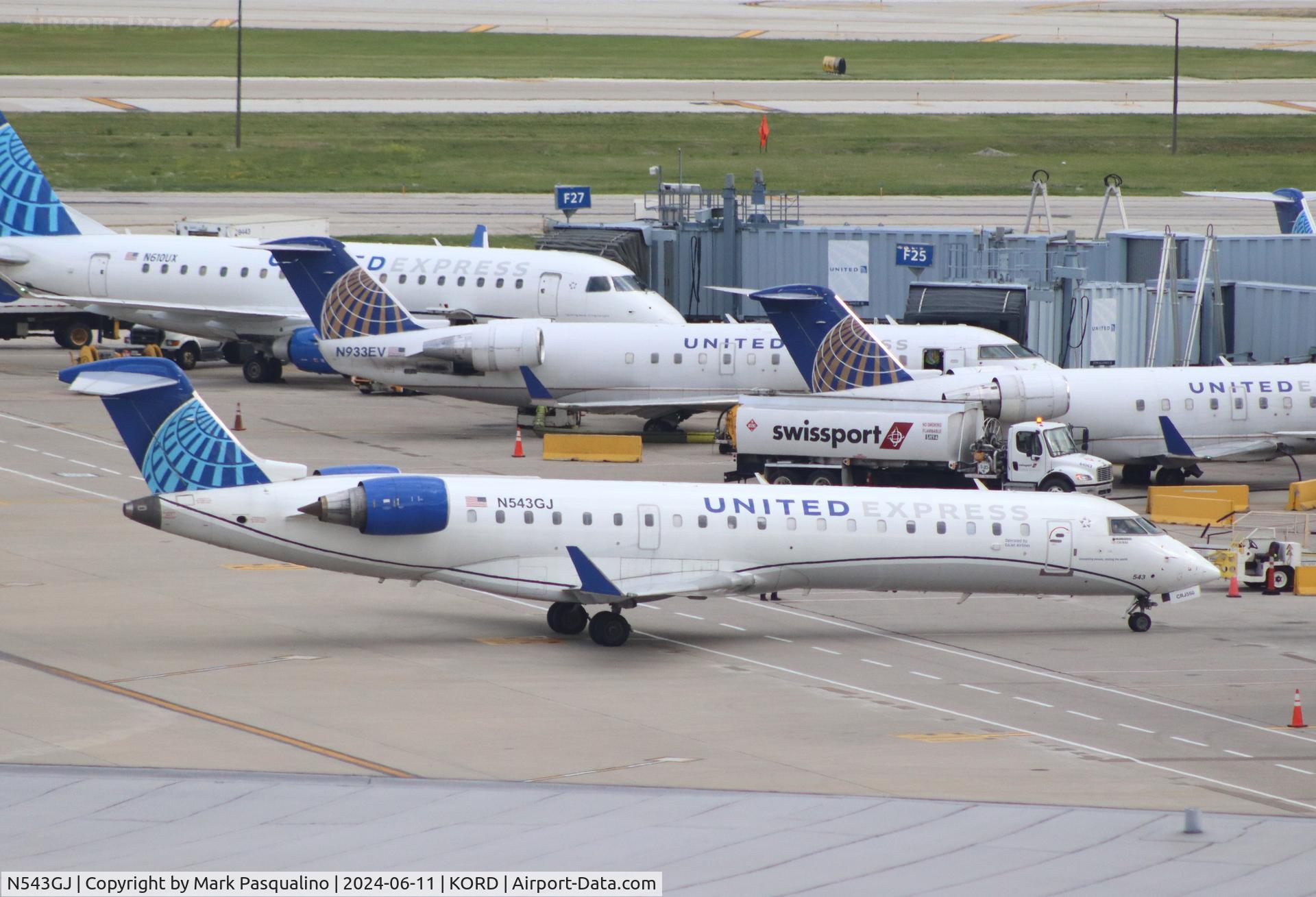 N543GJ, 2006 Bombardier CRJ-701ER (CL-600-2C10) Regional Jet C/N 10256, CL-600-2C10