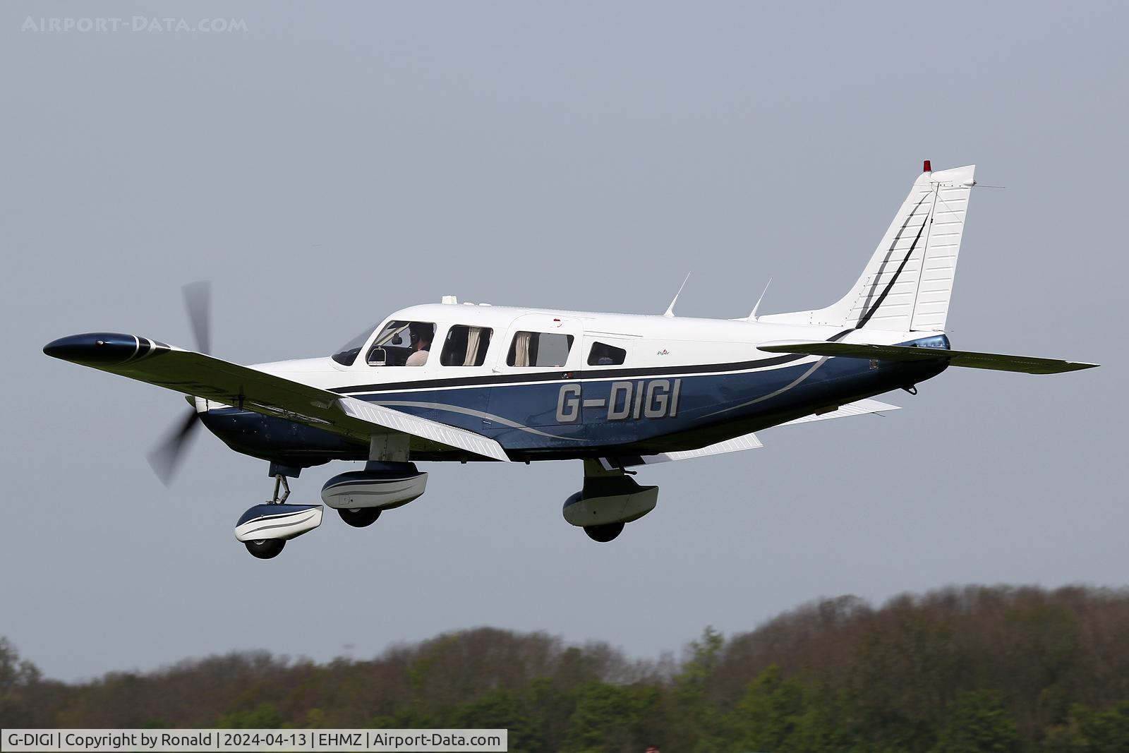 G-DIGI, 1979 Piper PA-32-300 Cherokee Six Cherokee Six C/N 32-7940224, at ehmz