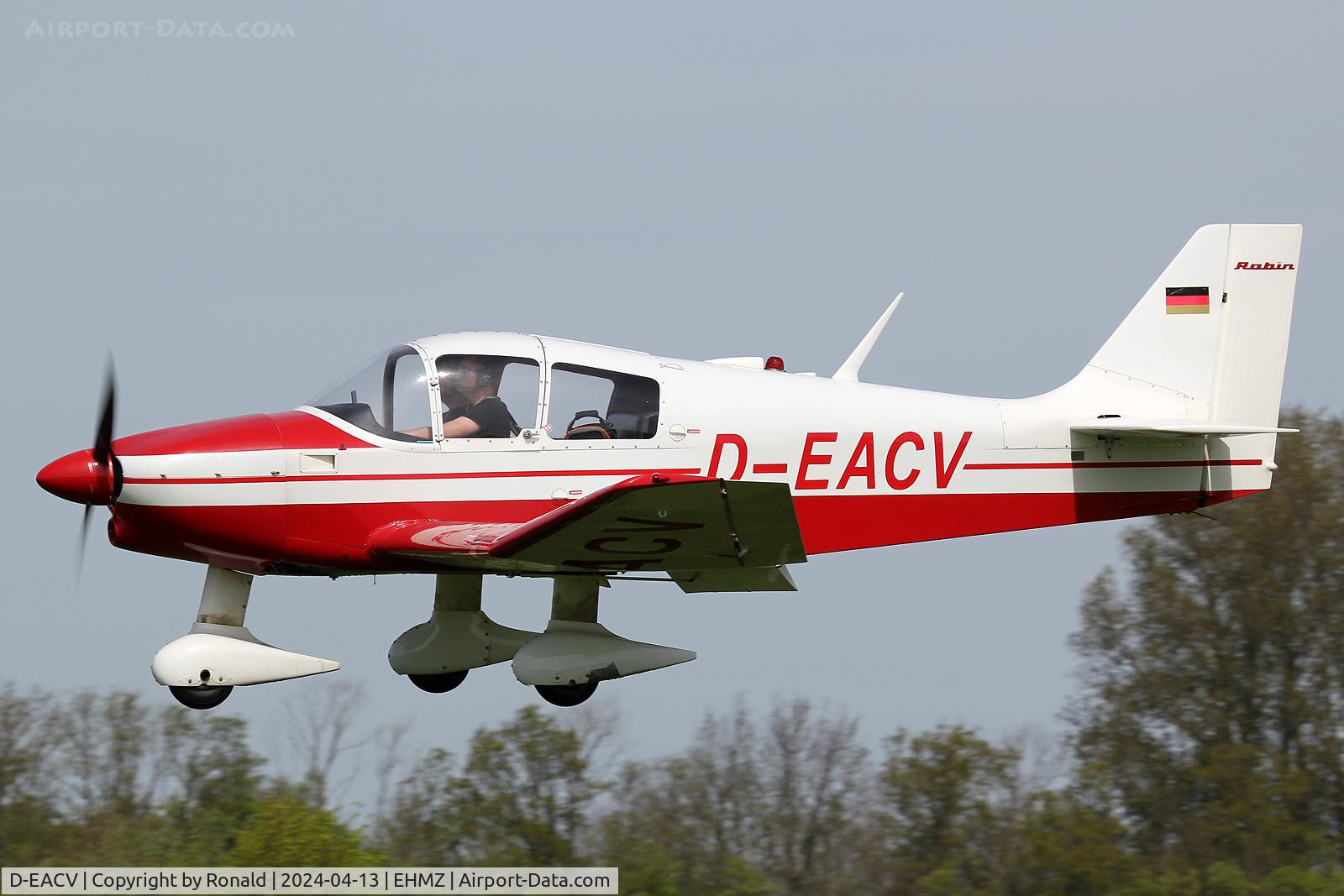 D-EACV, Robin DR-300-125 Petit Prince C/N 633, at ehmz