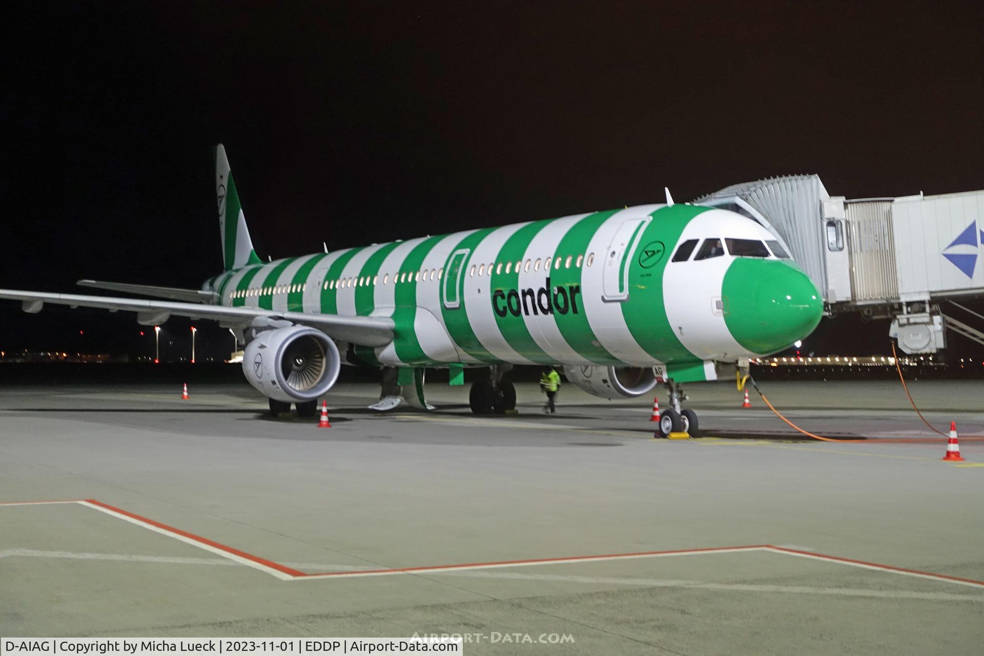D-AIAG, 2015 Airbus A321-211 C/N 6590, At Leipzig