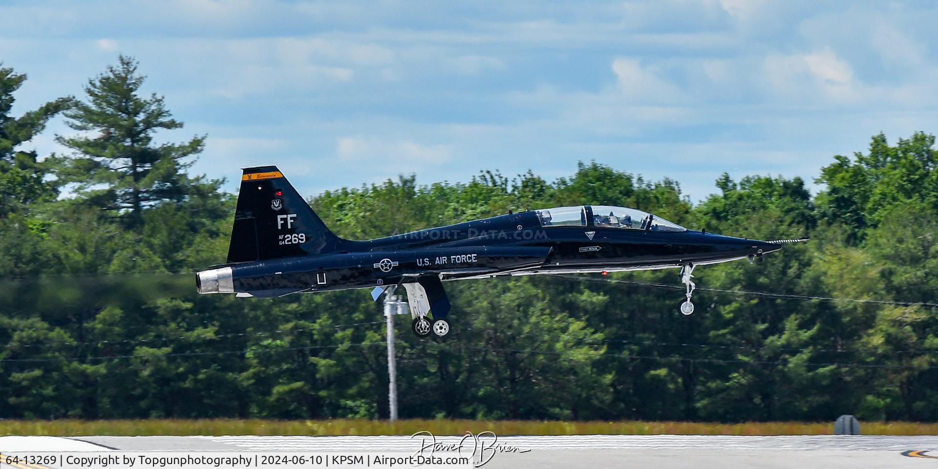 64-13269, 1964 Northrop T-38A Talon C/N N5698, STEAK01 landing RW34
