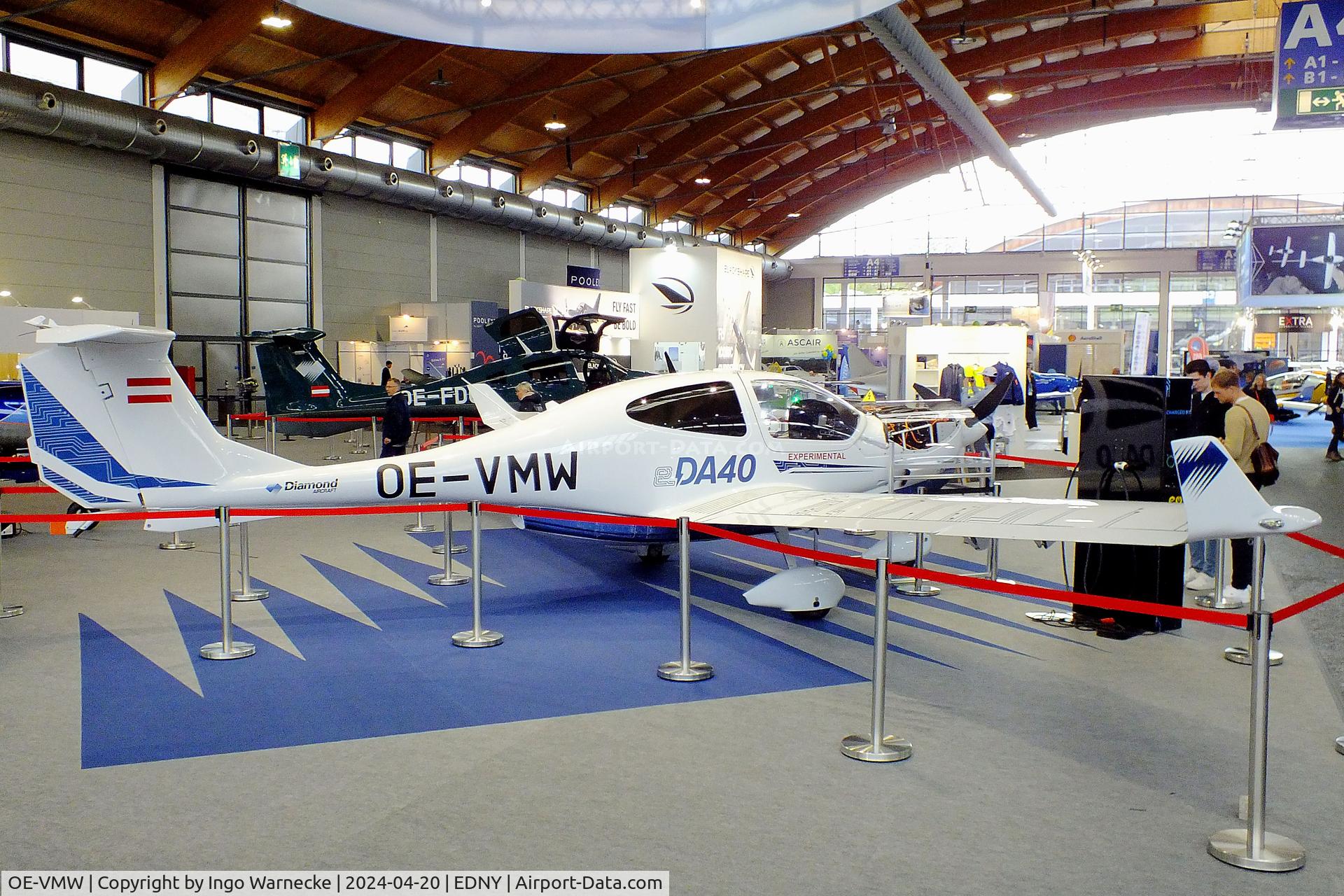 OE-VMW, 2024 Diamond eDA-40 C/N not found_D-MBRP, Diamond eDA-40 with electric motor at the AERO 2024, Friedrichshafen