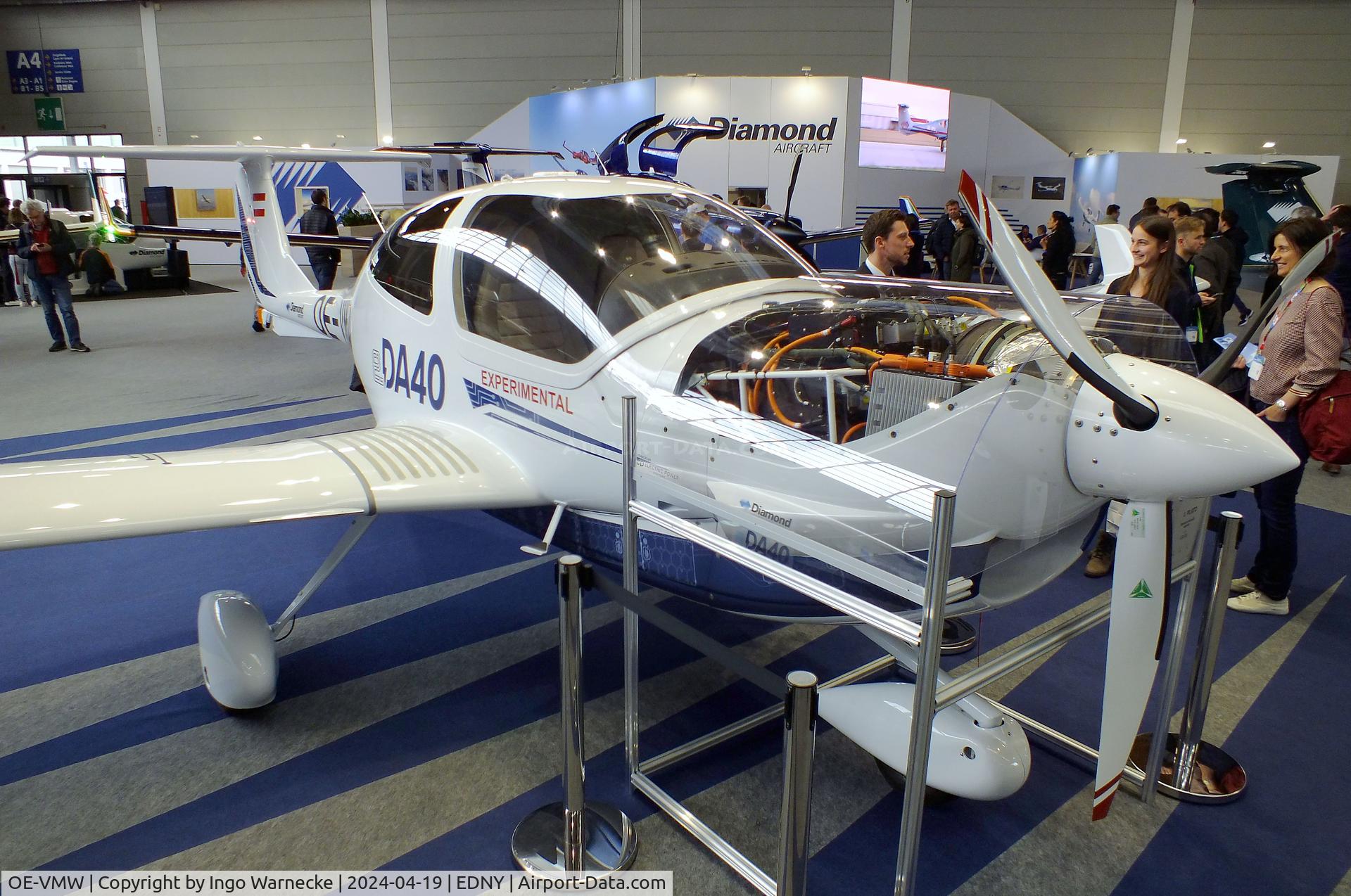 OE-VMW, 2024 Diamond eDA-40 C/N not found_D-MBRP, Diamond eDA-40 with electric motor at the AERO 2024, Friedrichshafen