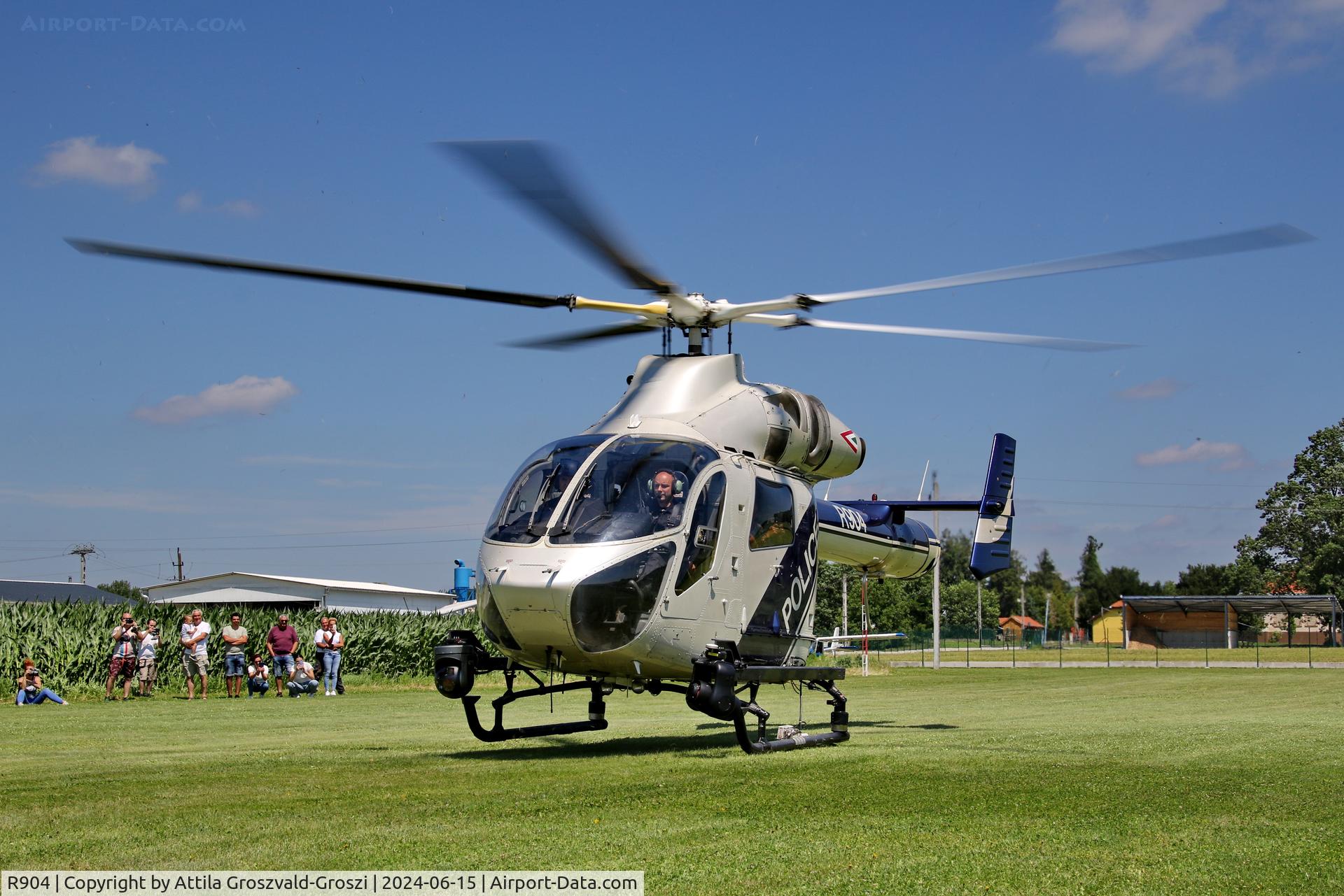 R904, 2001 MD Helicopters MD-900 Explorer C/N 900-00098, Becsehely, Mura Airport, Hungary
