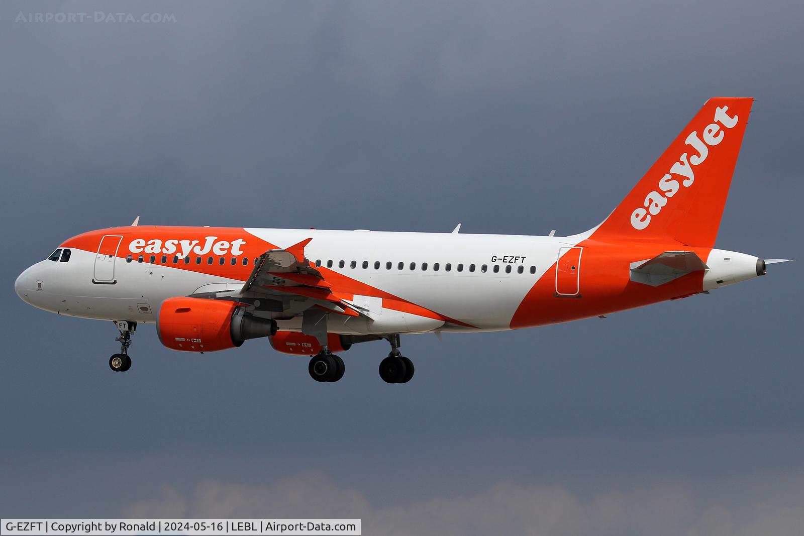 G-EZFT, 2009 Airbus A319-111 C/N 4132, at bcn