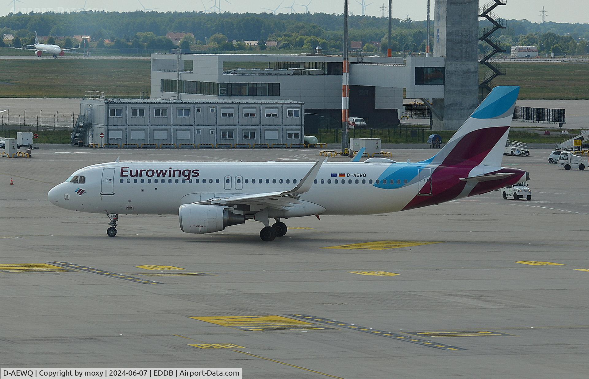 D-AEWQ, 2016 Airbus A320-214 C/N 7398, Airbus A320-214 at Berlin Brandenburg.