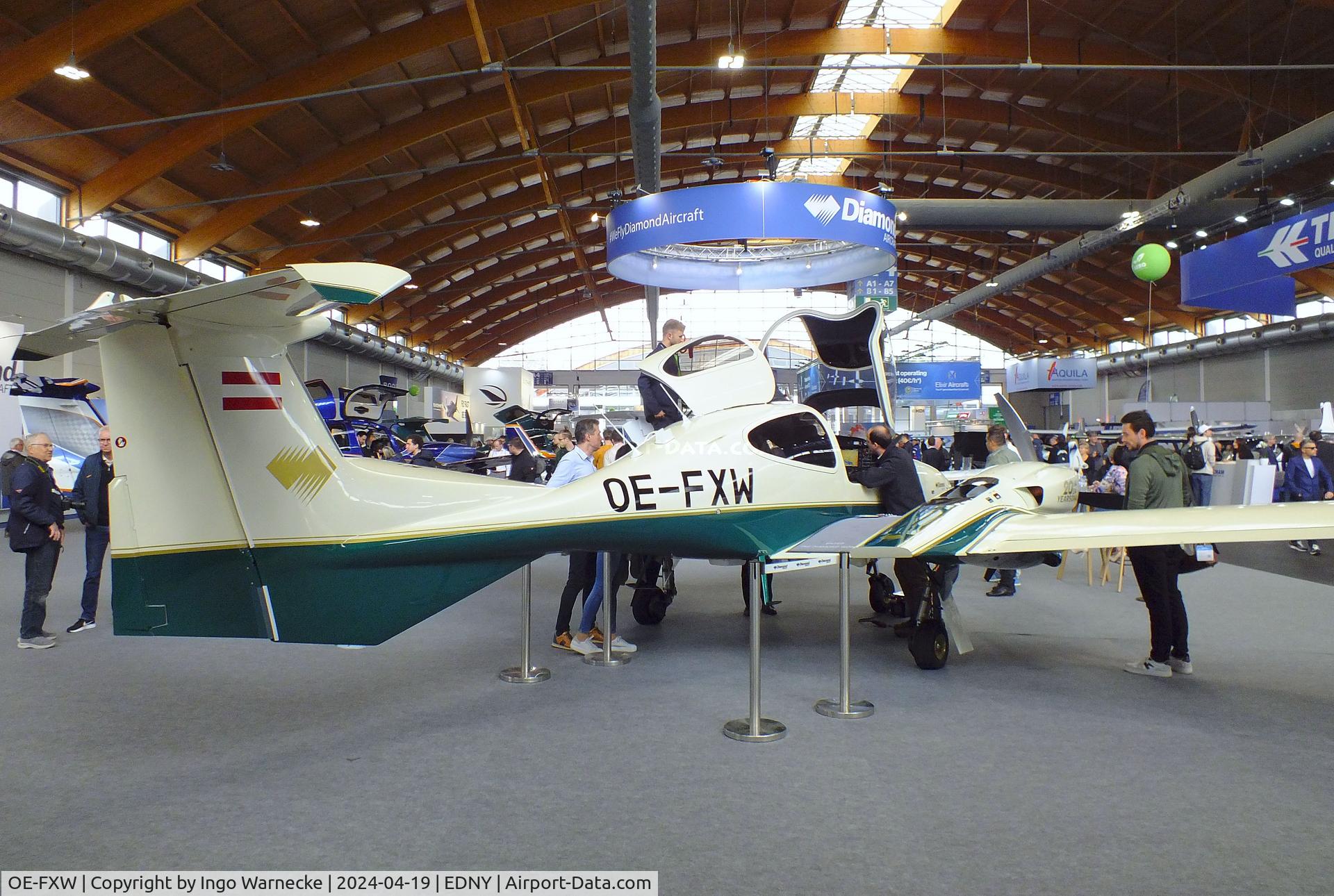 OE-FXW, Diamond DA-42-NG Twin Star Twin Star C/N 42.N414, Diamond DA-42 NG Twin Star at the AERO 2024, Friedrichshafen