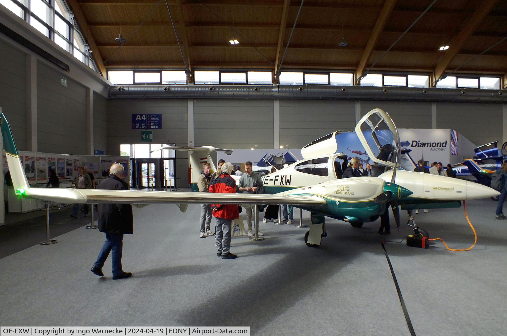 OE-FXW, Diamond DA-42-NG Twin Star Twin Star C/N 42.N414, Diamond DA-42 NG Twin Star at the AERO 2024, Friedrichshafen