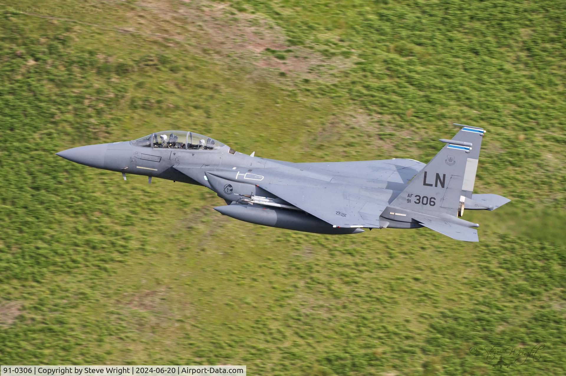 91-0306, 1991 McDonnell Douglas F-15E Strike Eagle C/N 1213/E171, Cad East, Mach Loop. Cymru