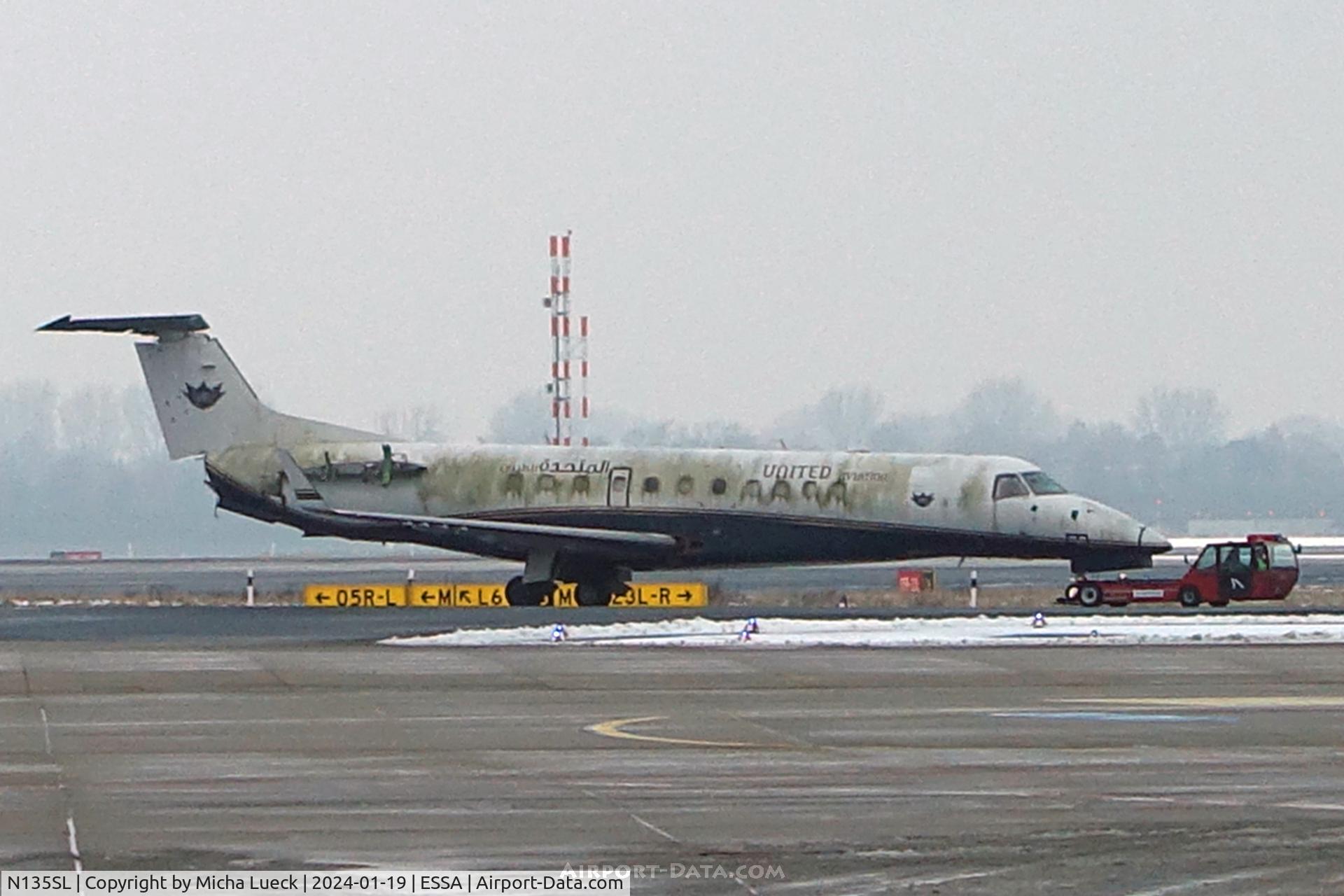 N135SL, 2003 Embraer EMB-135BJ Legacy C/N 145711, At Arlanda