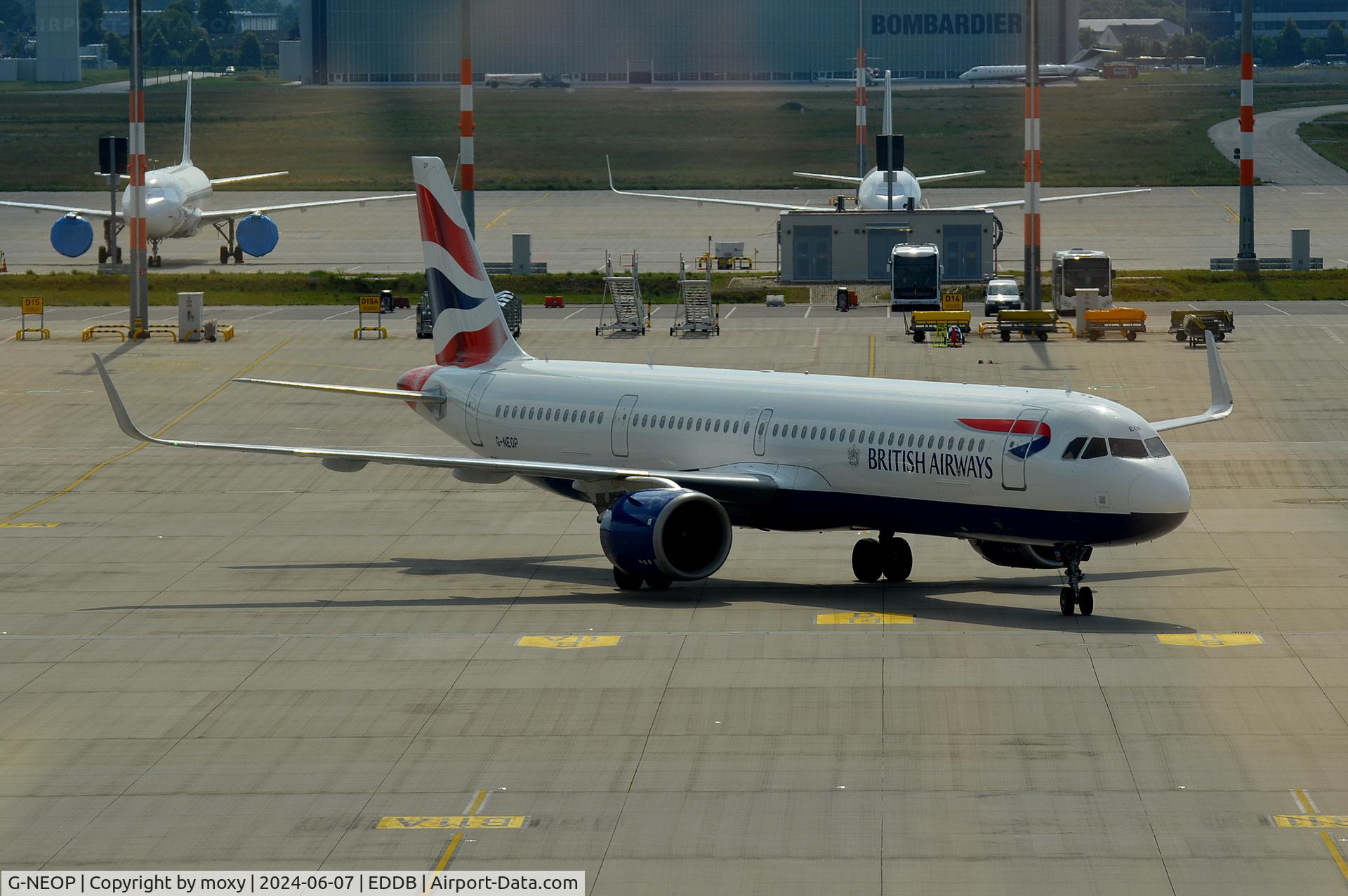 G-NEOP, 2019 Airbus A321-251NX C/N 8469, Airbus A320-251NX at Berlin Brandenburg.