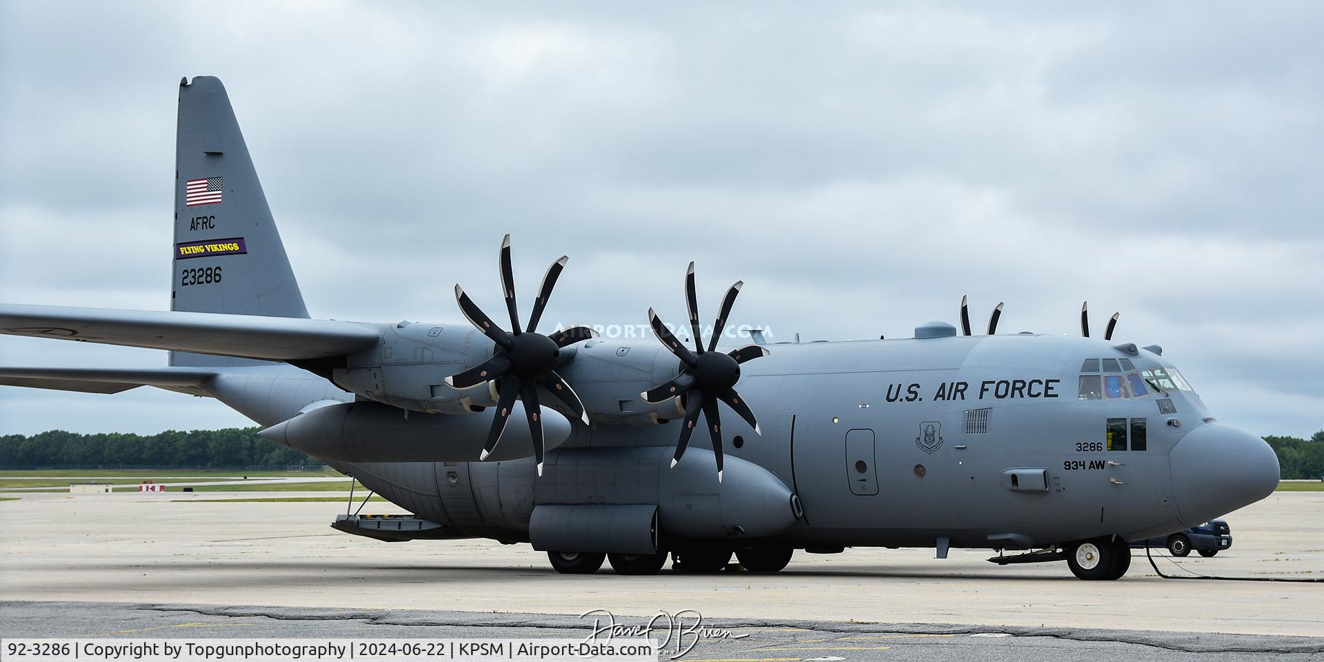 92-3286, 1992 Lockheed C-130H Hercules C/N 382-5349, VIKING86 back at PSM