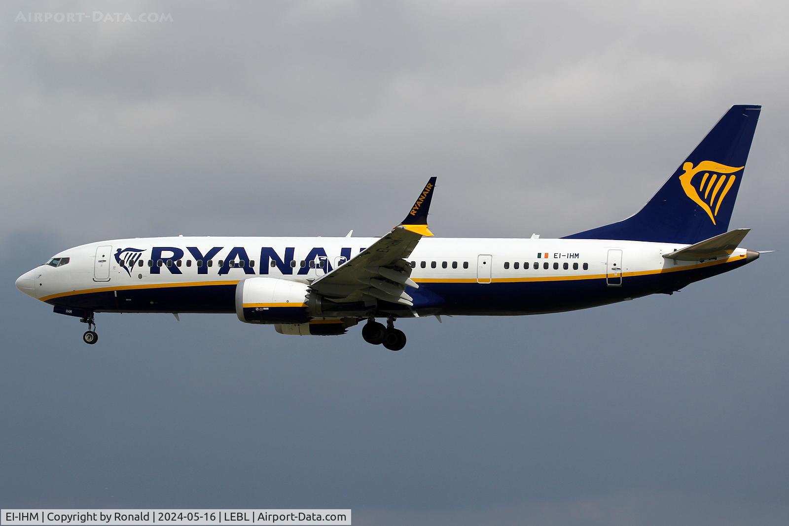 EI-IHM, Boeing 8200 MAX C/N 62359 / 8649, at bcn