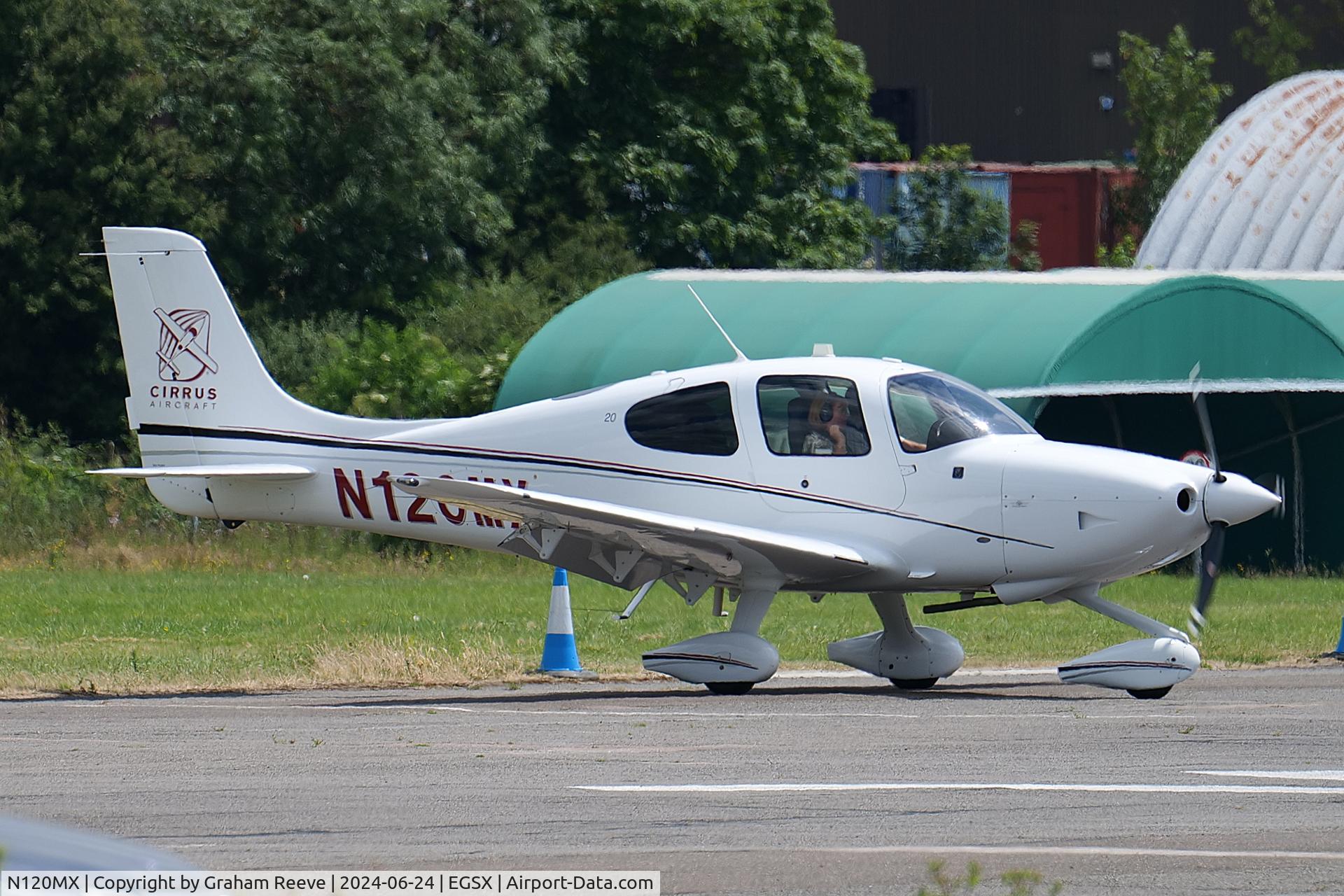 N120MX, 2015 Cirrus SR20 C/N 2281, Just landed at North Weald.