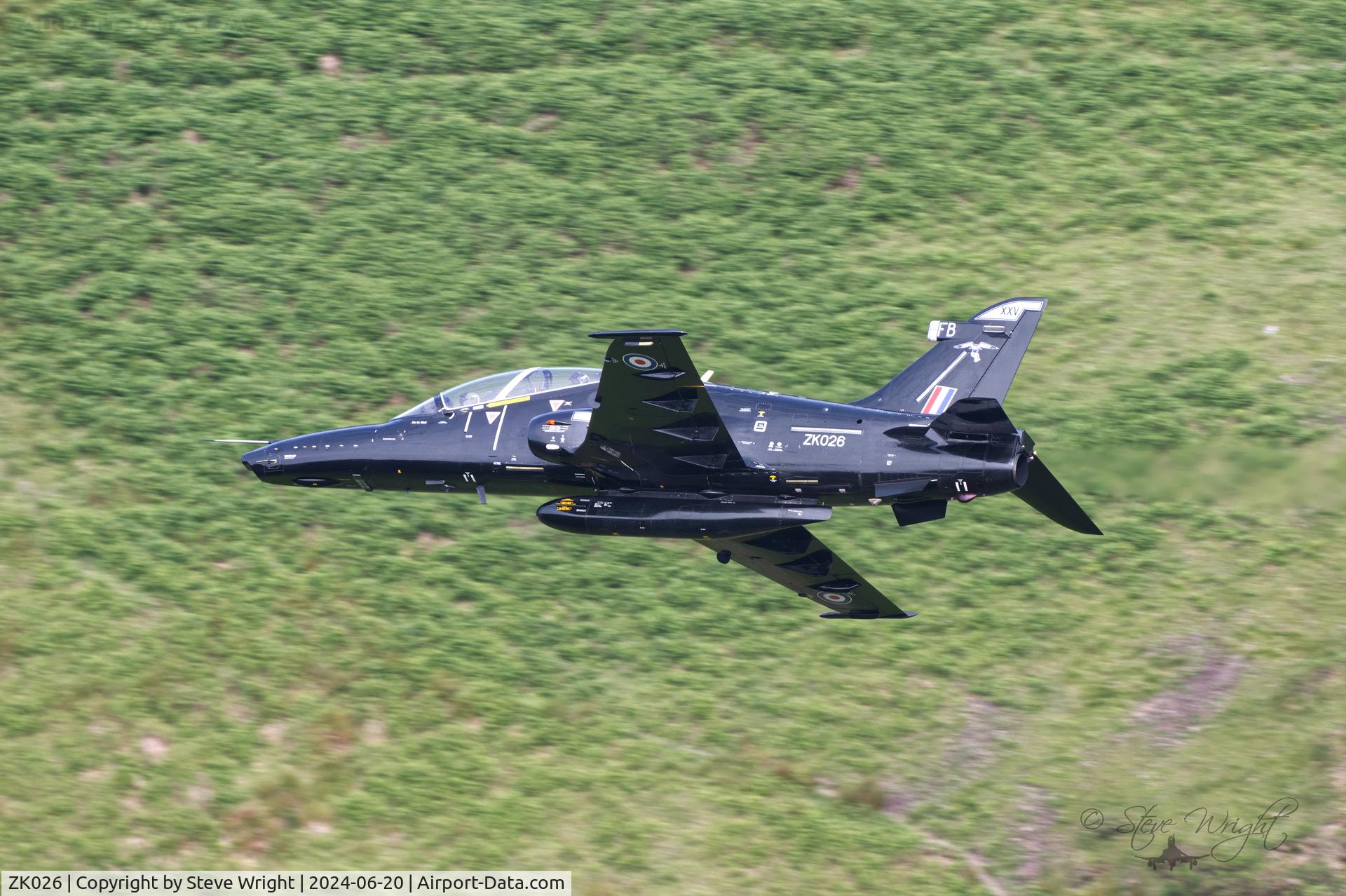 ZK026, 2009 British Aerospace Hawk T2 C/N RT017/1255, Cad East, Mach Loop. Cymru UK