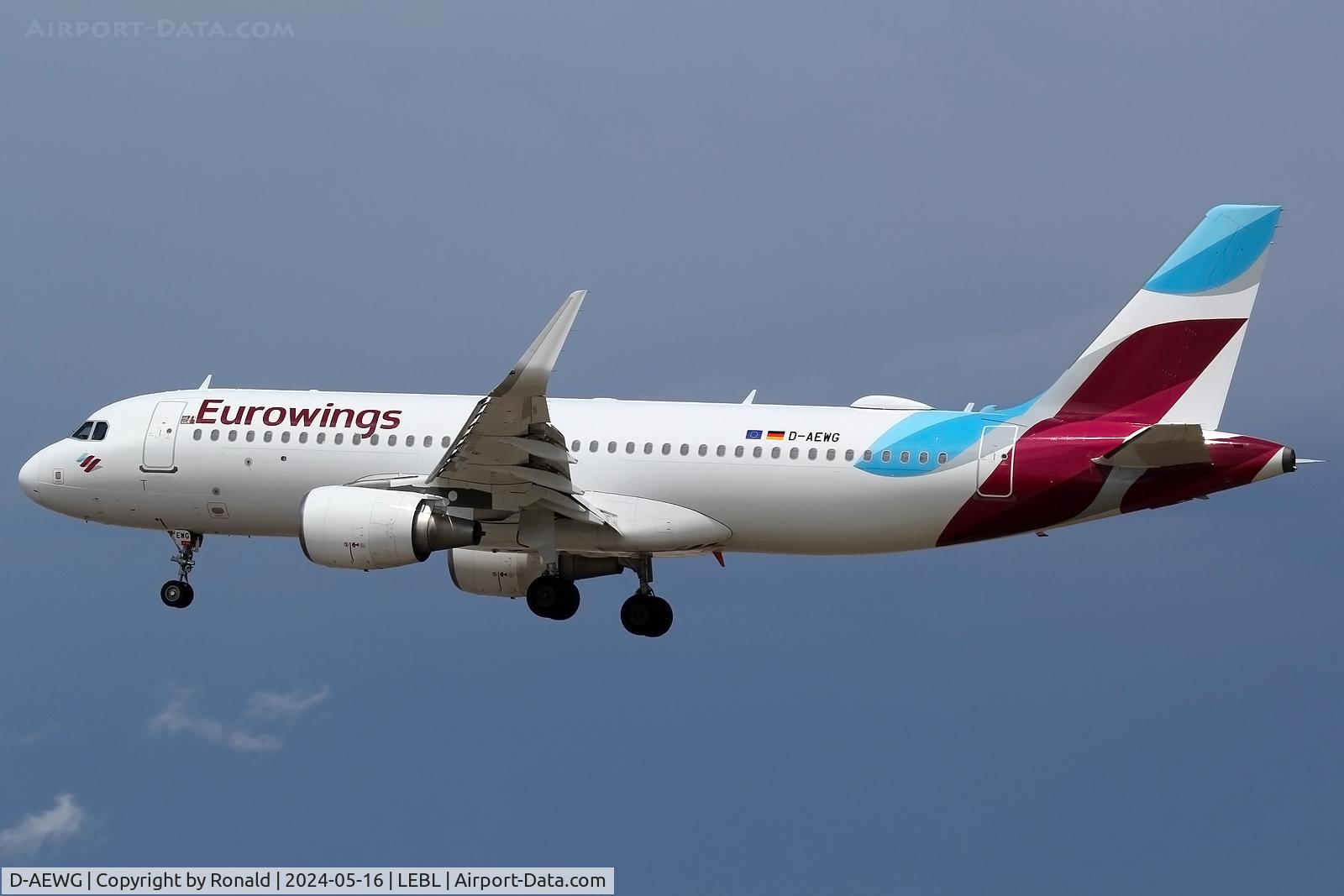 D-AEWG, 2016 Airbus A320-214 C/N 7121, at bcn