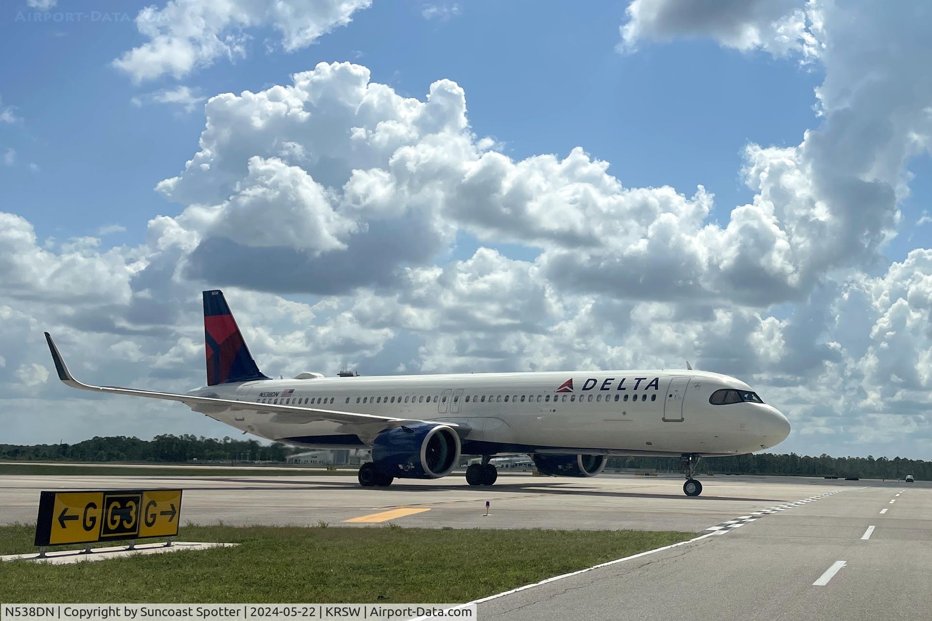 N538DN, 2023 Airbus A321-271NX C/N 11436, Delta Flight 707 taxis to gate at Southwest Florida International Airport following flight from Boston-Logan International Airport