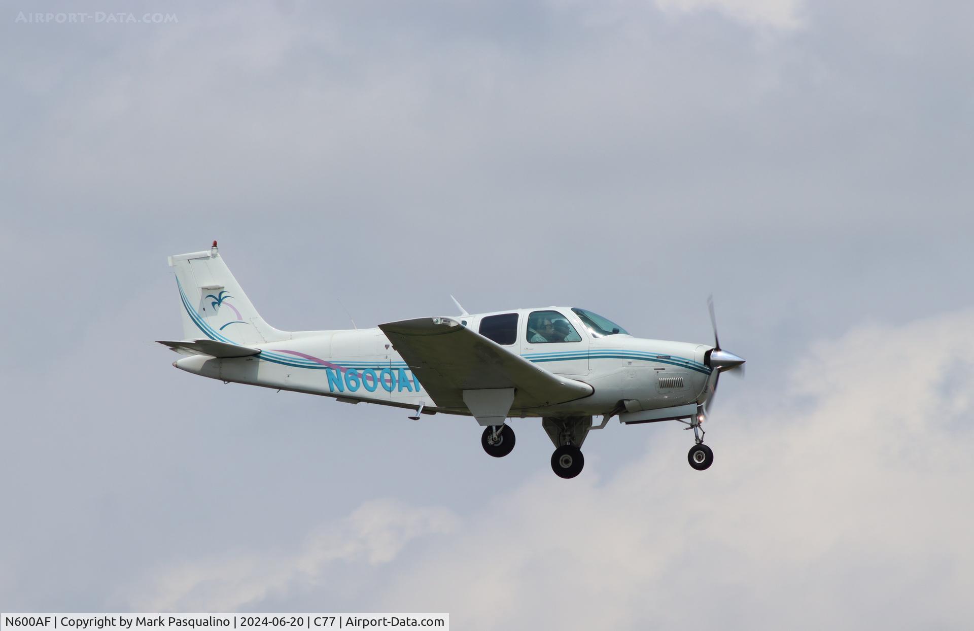 N600AF, 1980 Beech A36 Bonanza 36 C/N E-1803, Beech A36